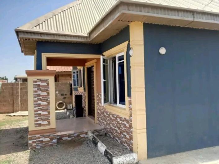 2 Bedroom Bungalow view 5