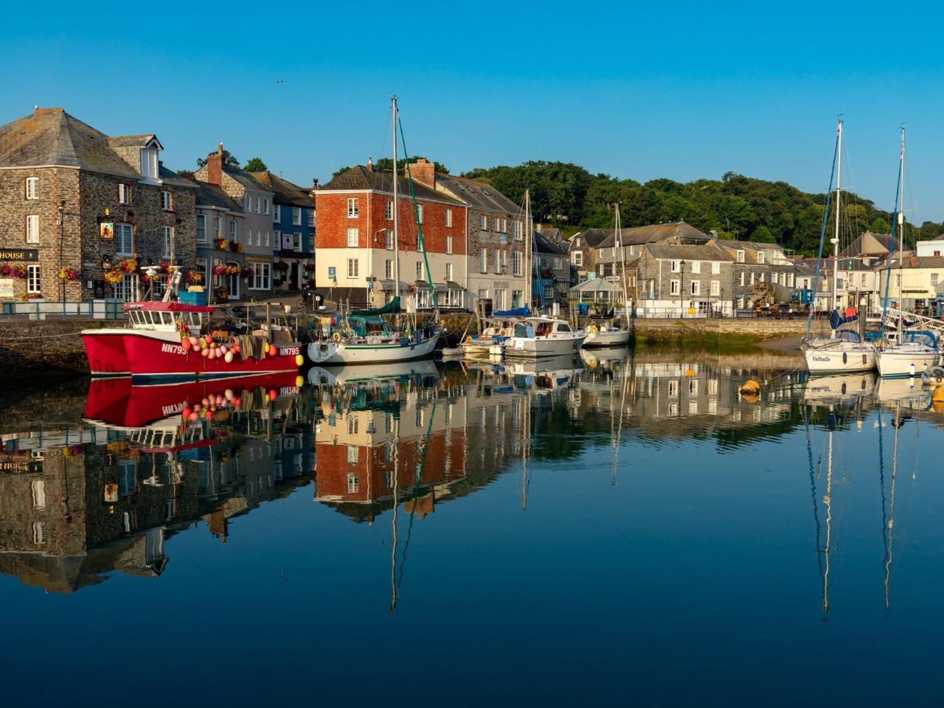 2 Bed in Newquay oc-befis view 2