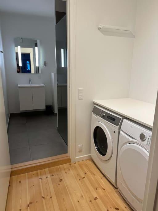 Spacious Nørrebro Stay for Groups & Families view 5