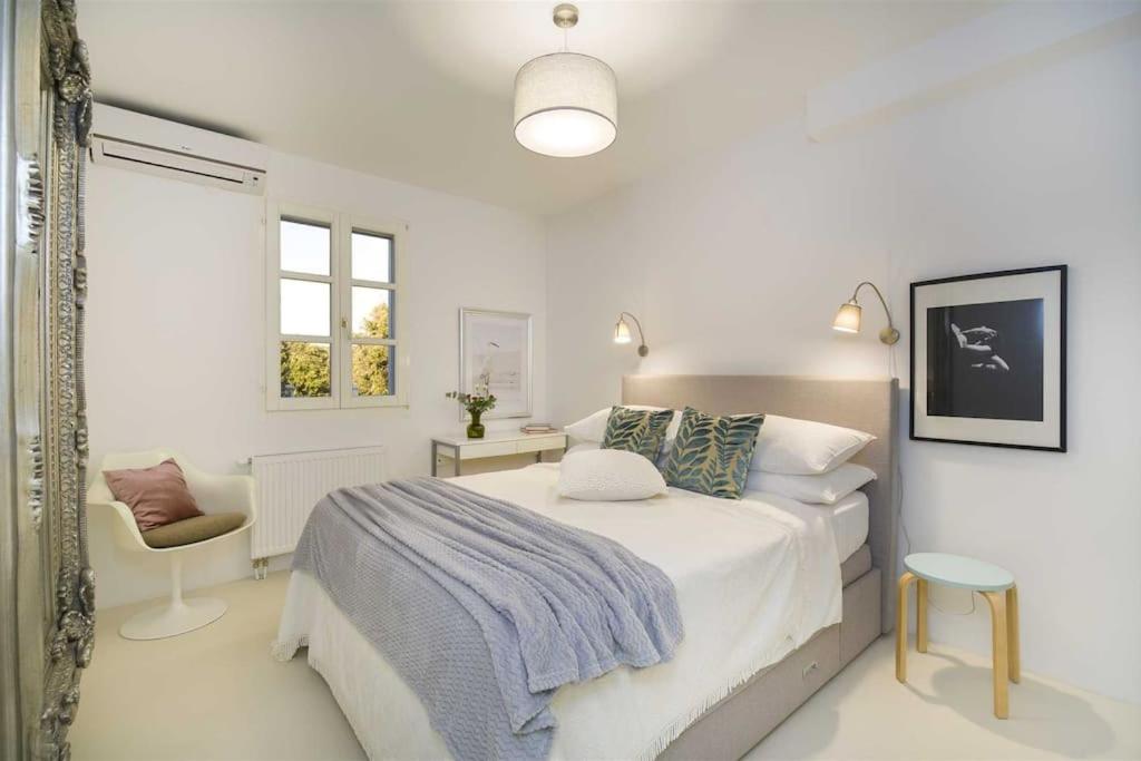 Villa Whispering Bay