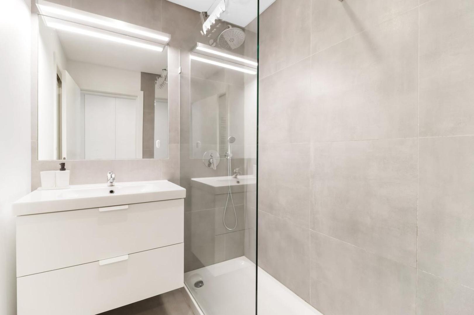 New 2BR Praça das flores AC | By Airnest view 2