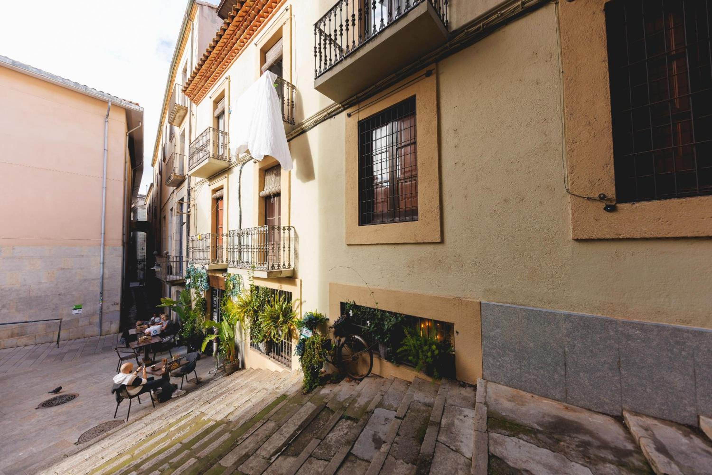 Bravissimo Llebre Duplex, with patio