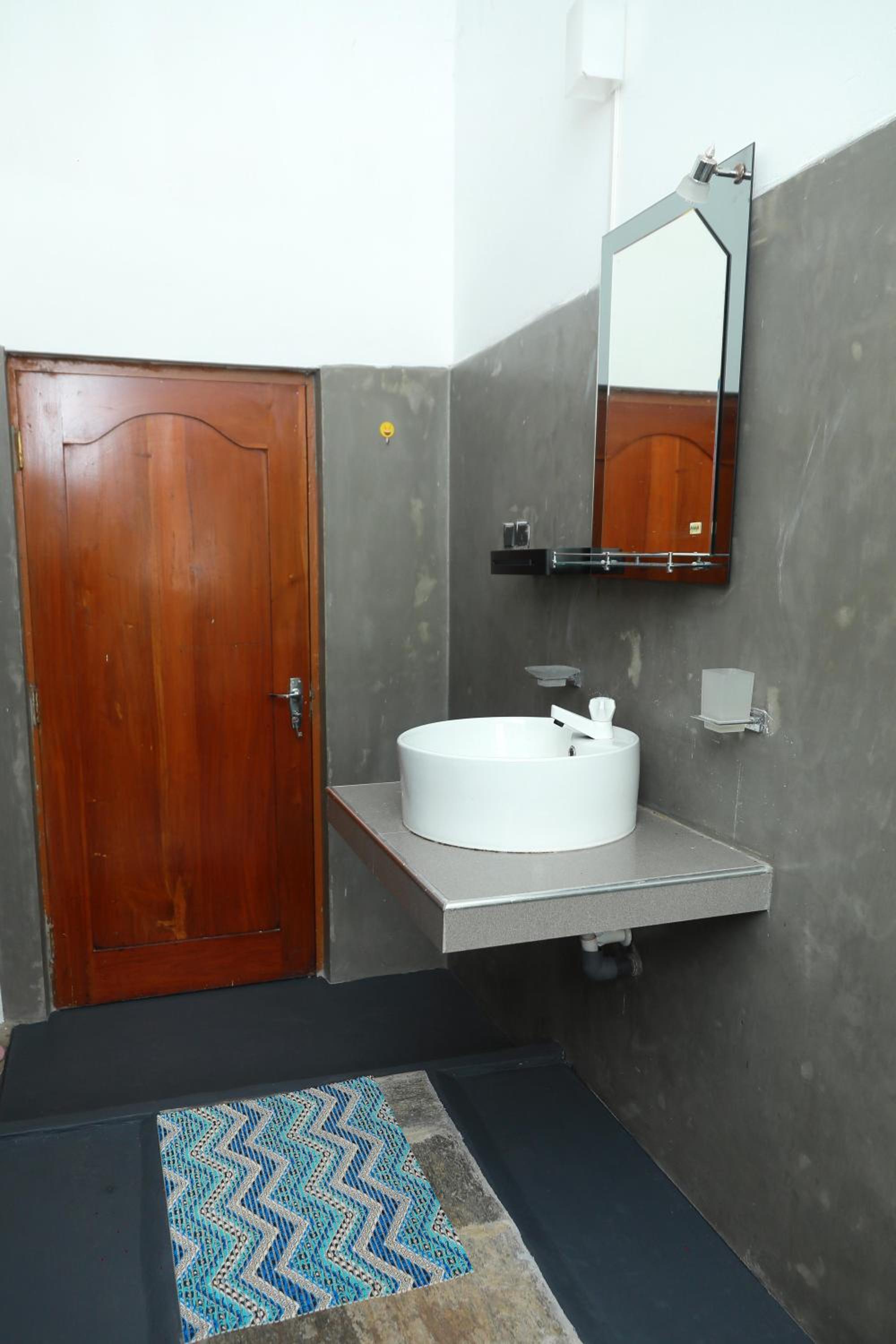 Serene Villa - Full apartment view 2