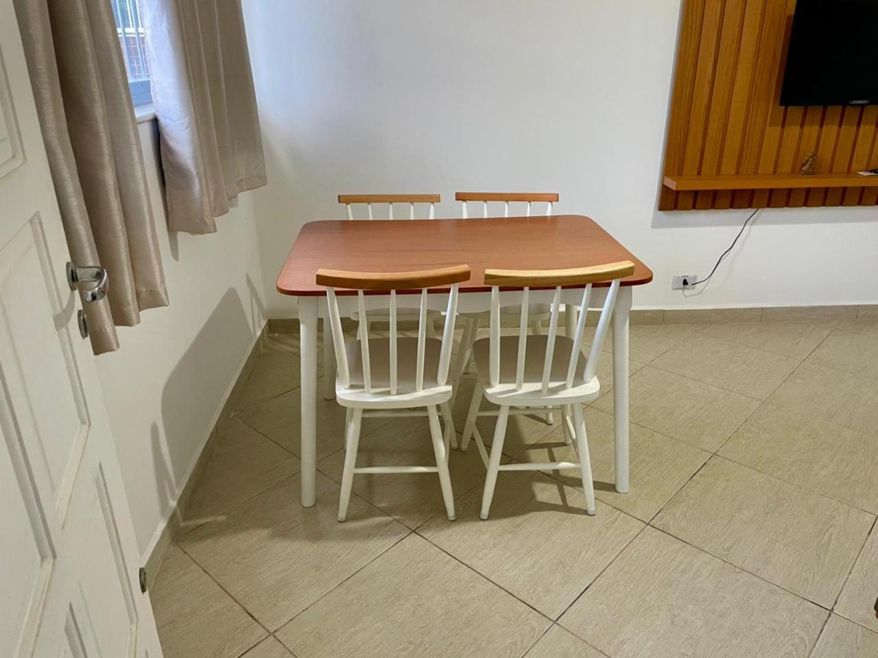 Apartamento aconchegante no Centro de Peruibe