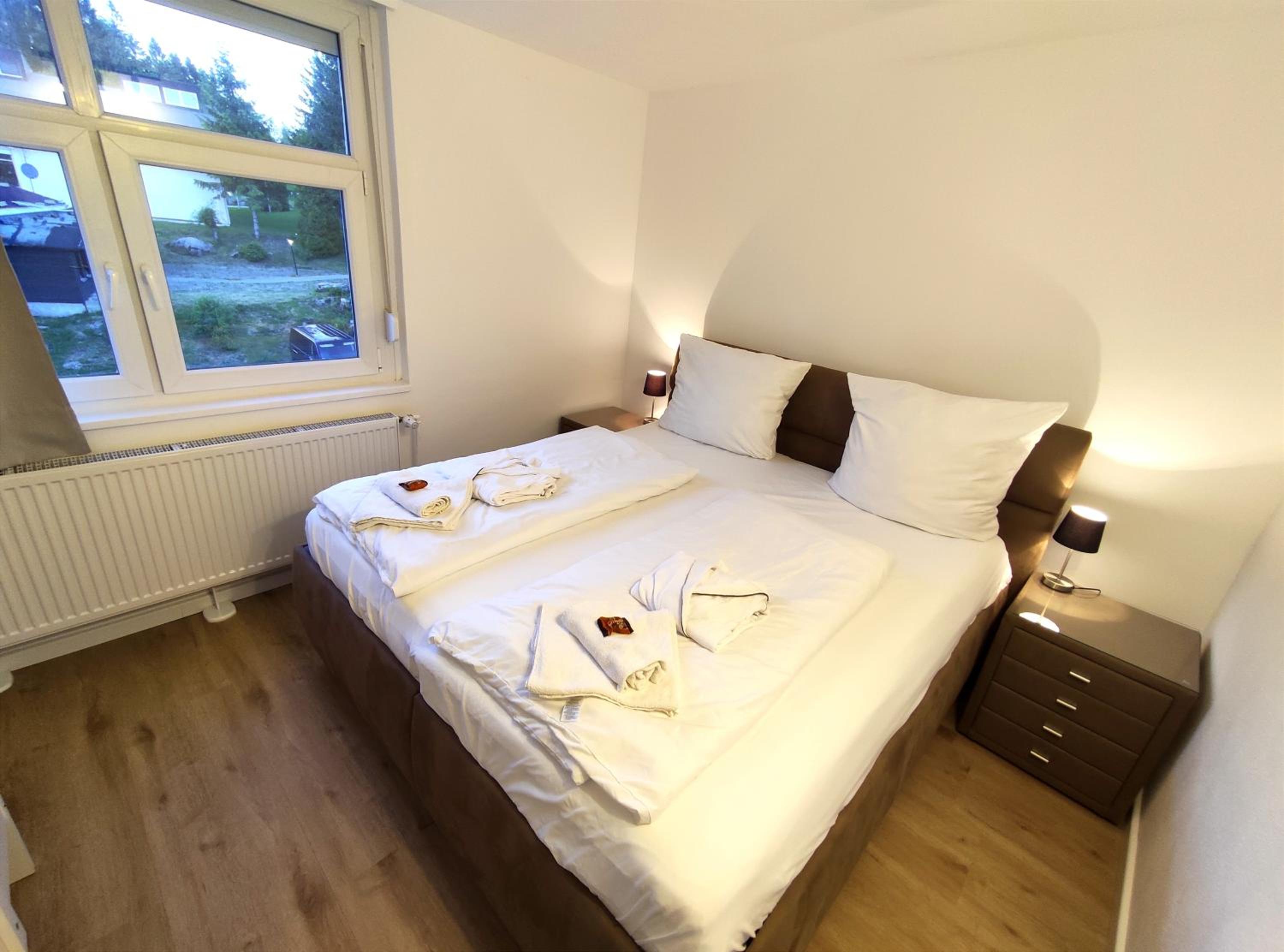 2-Zimmer Wohnung, Pools, Sauna und Balkon view 2