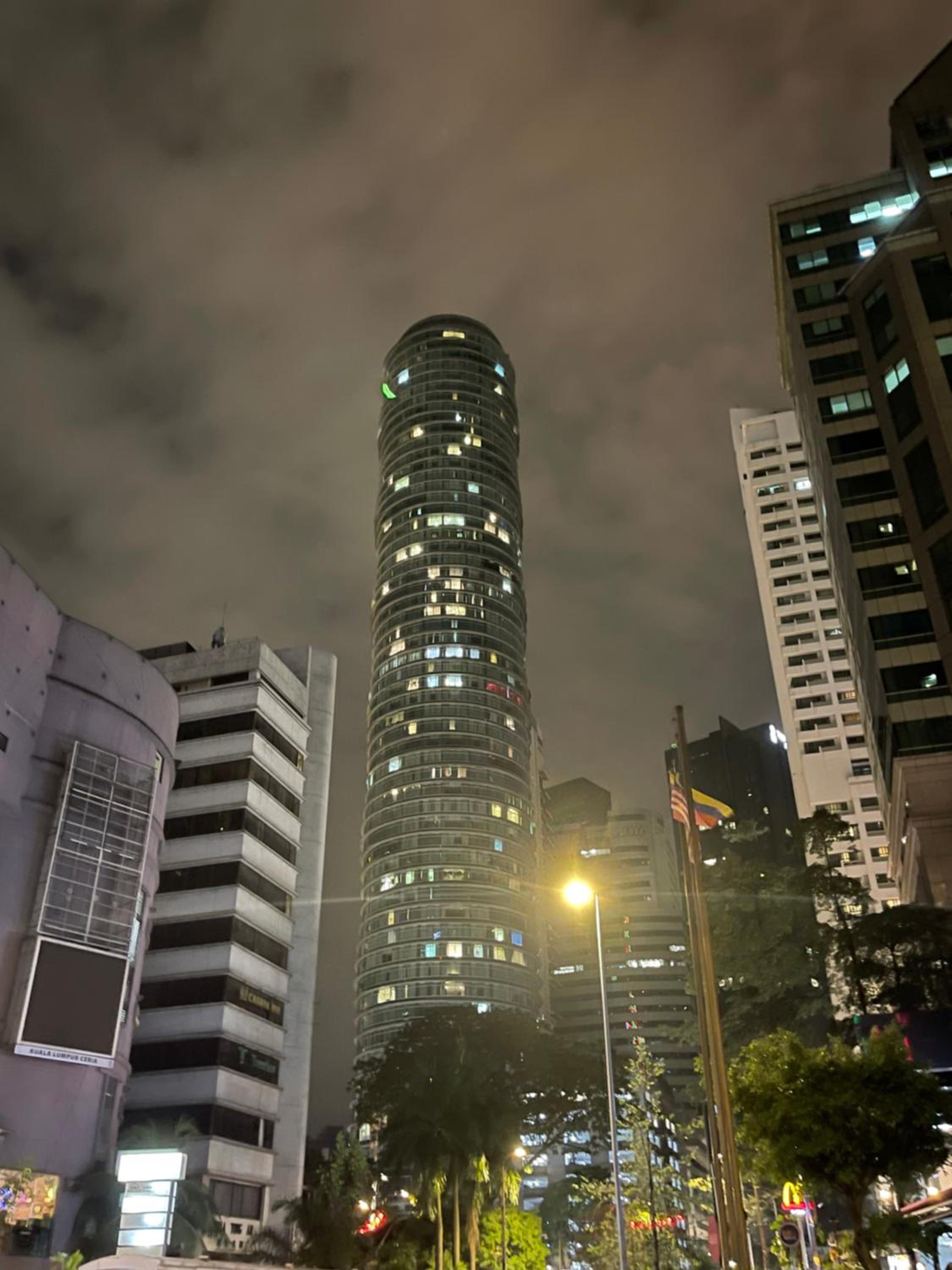 Vortex suites KLCC 2bedroom & 3Bedroom Apartment