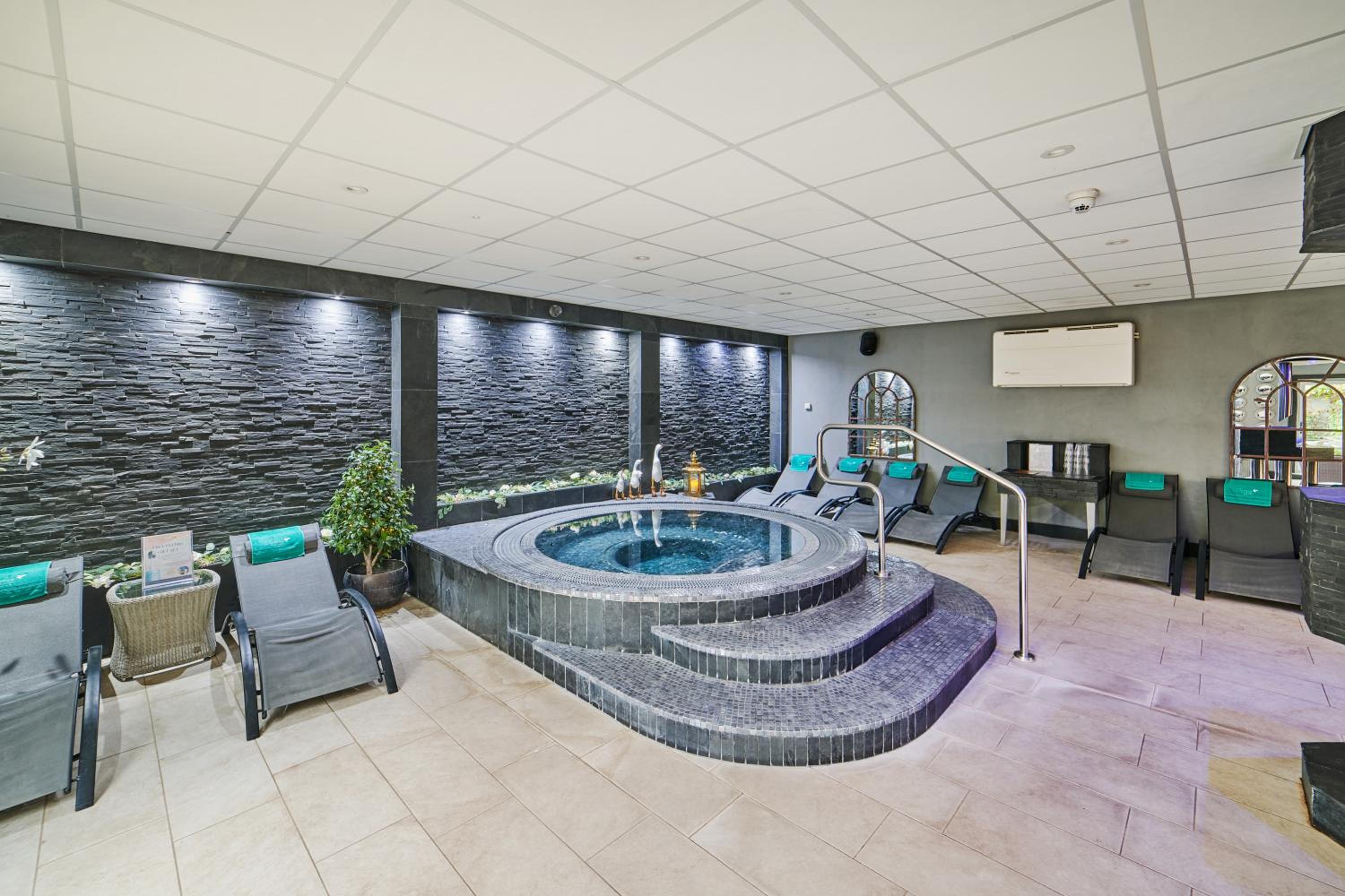 Douglas Vacations - Comis Hotel  Golf Resort - Property Image 41