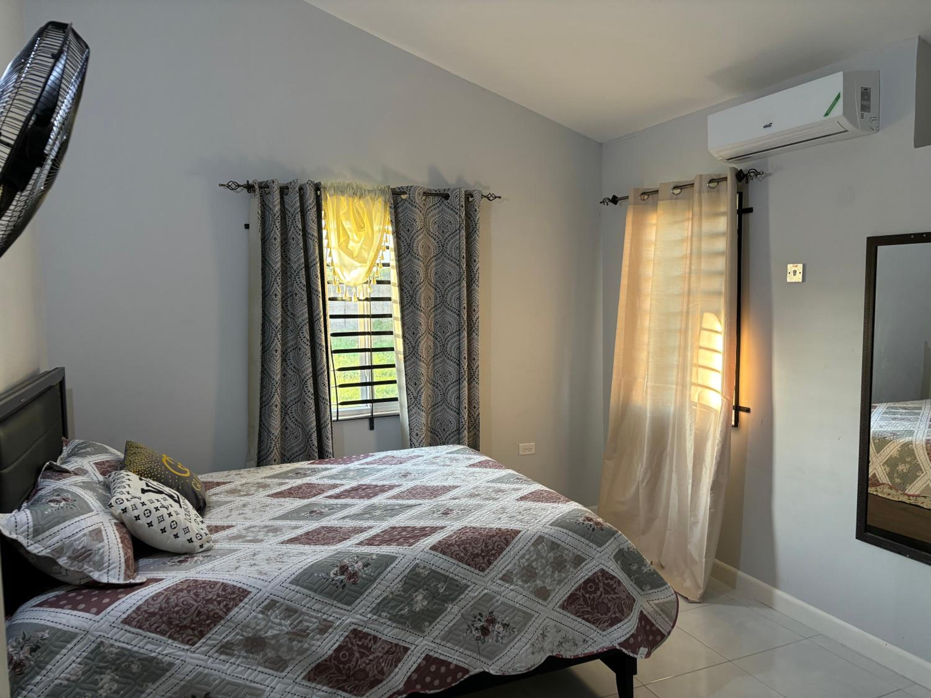 New 2Bdr Topical Getaway in Gated community view 4