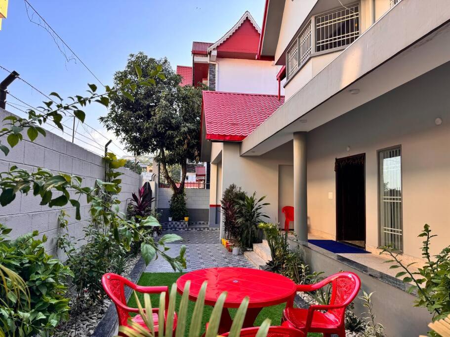 Ariana Homestay