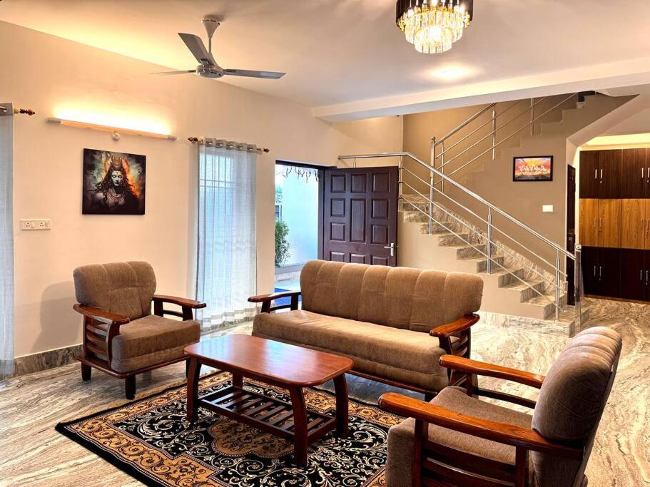 Ariana Homestay