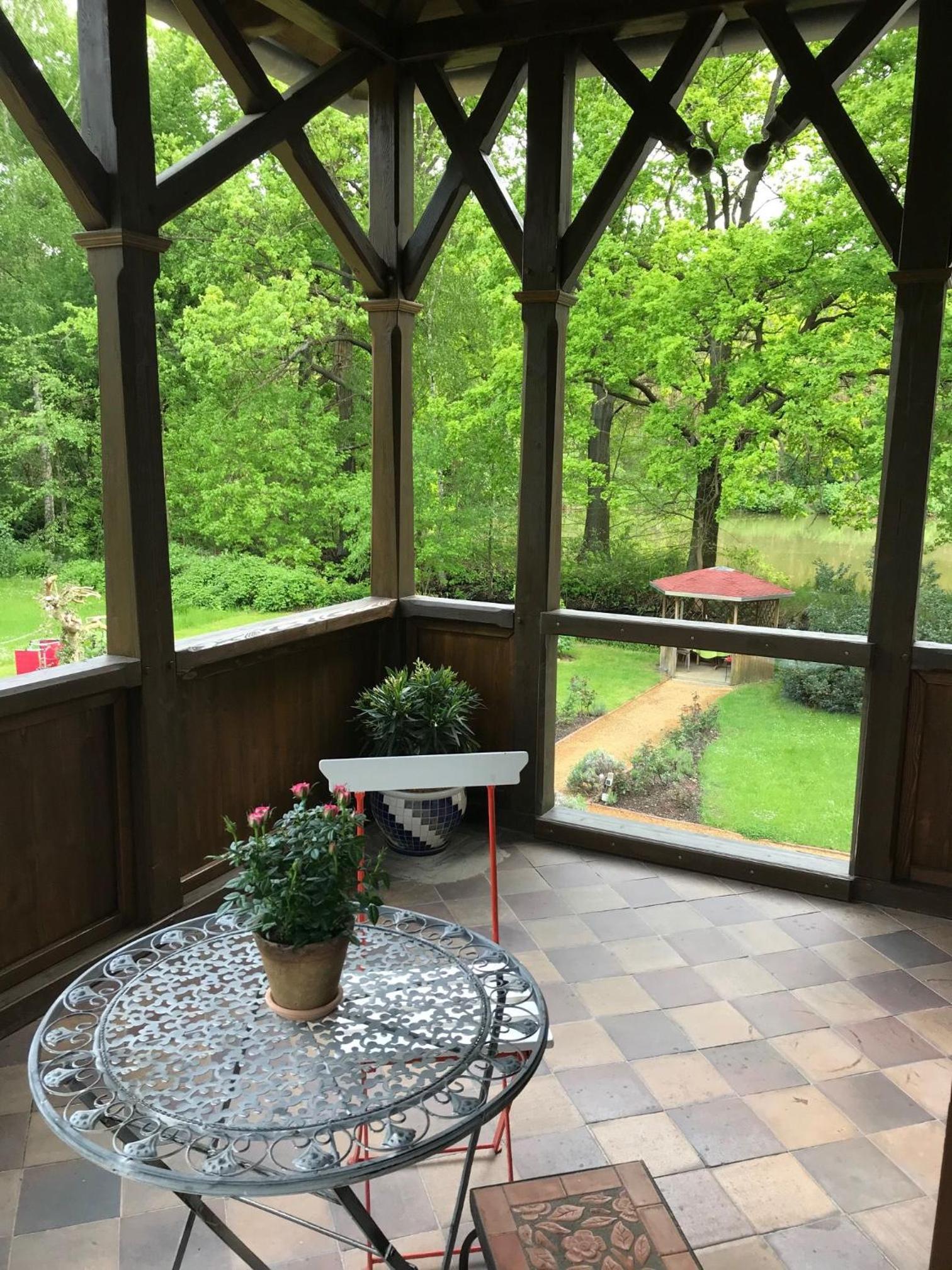 Romantische Ferienwohnung im Herrenhaus Wüstenhain Spreewald