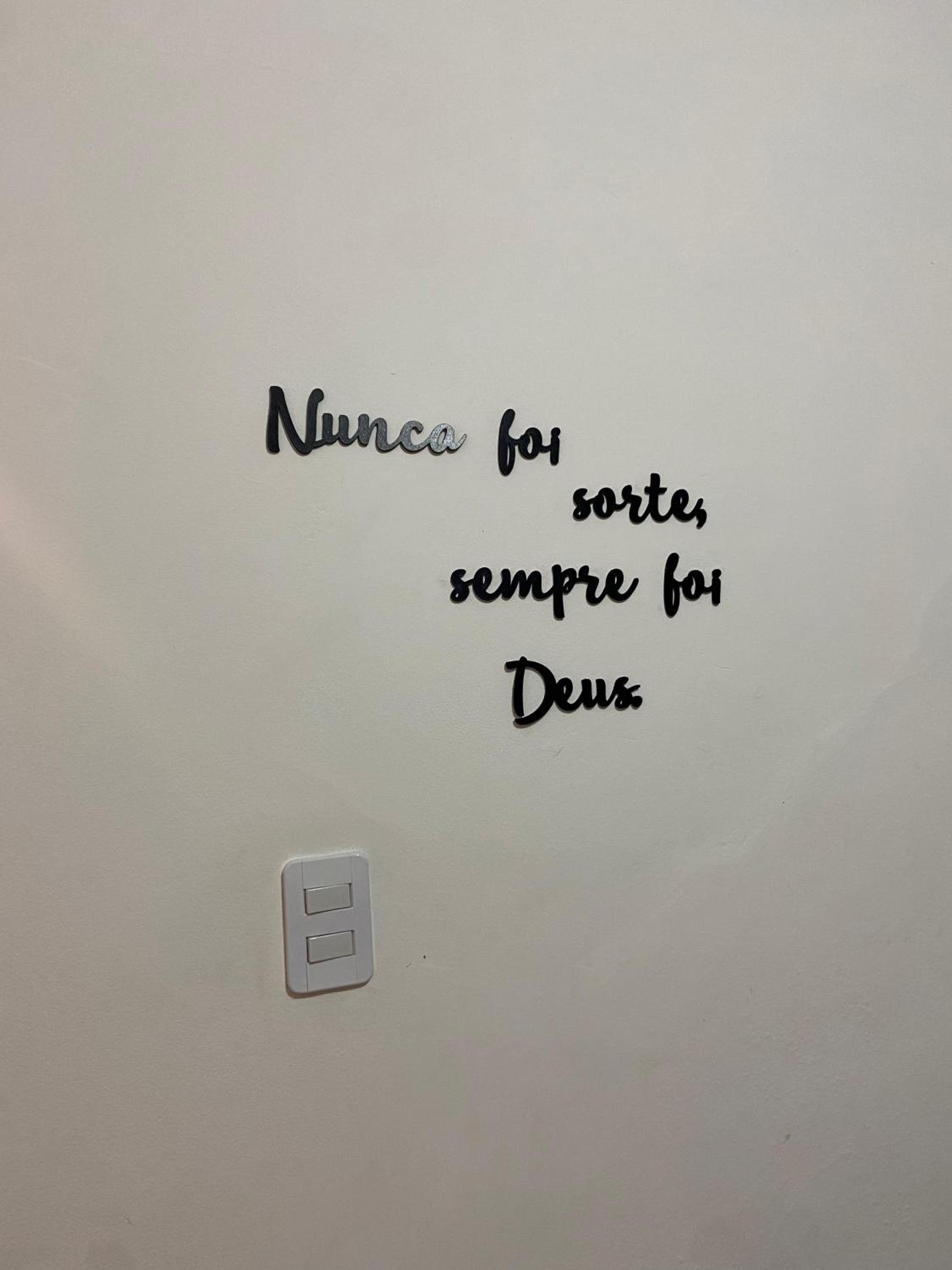 Ap em Guarujá - 1 quadra da praia