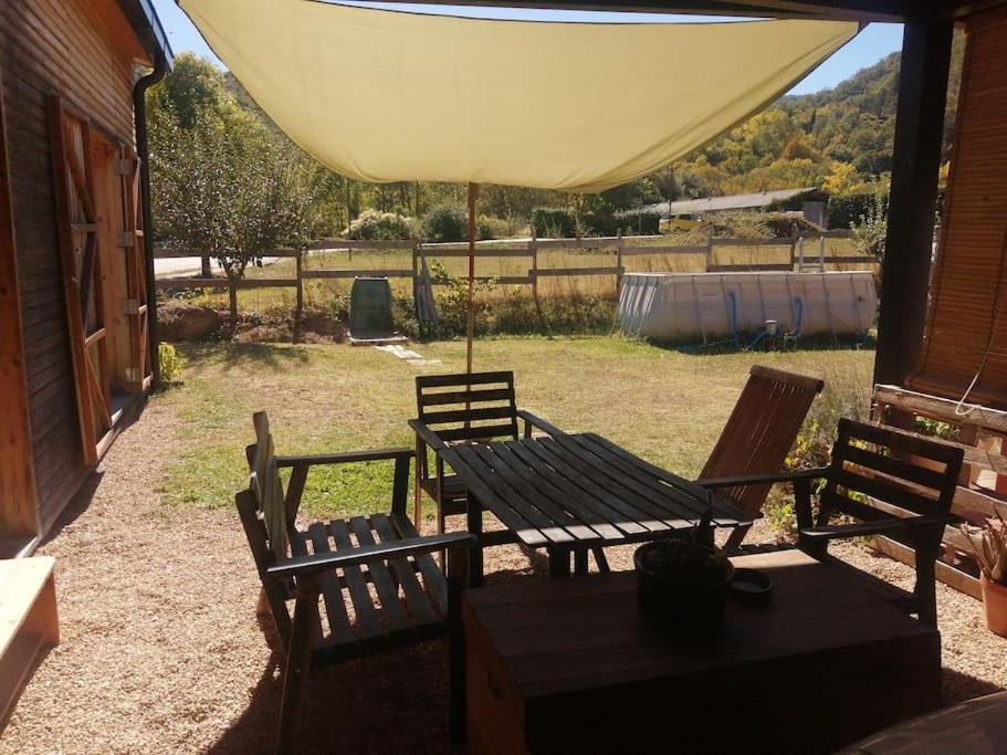 Bonica Caseta de fusta