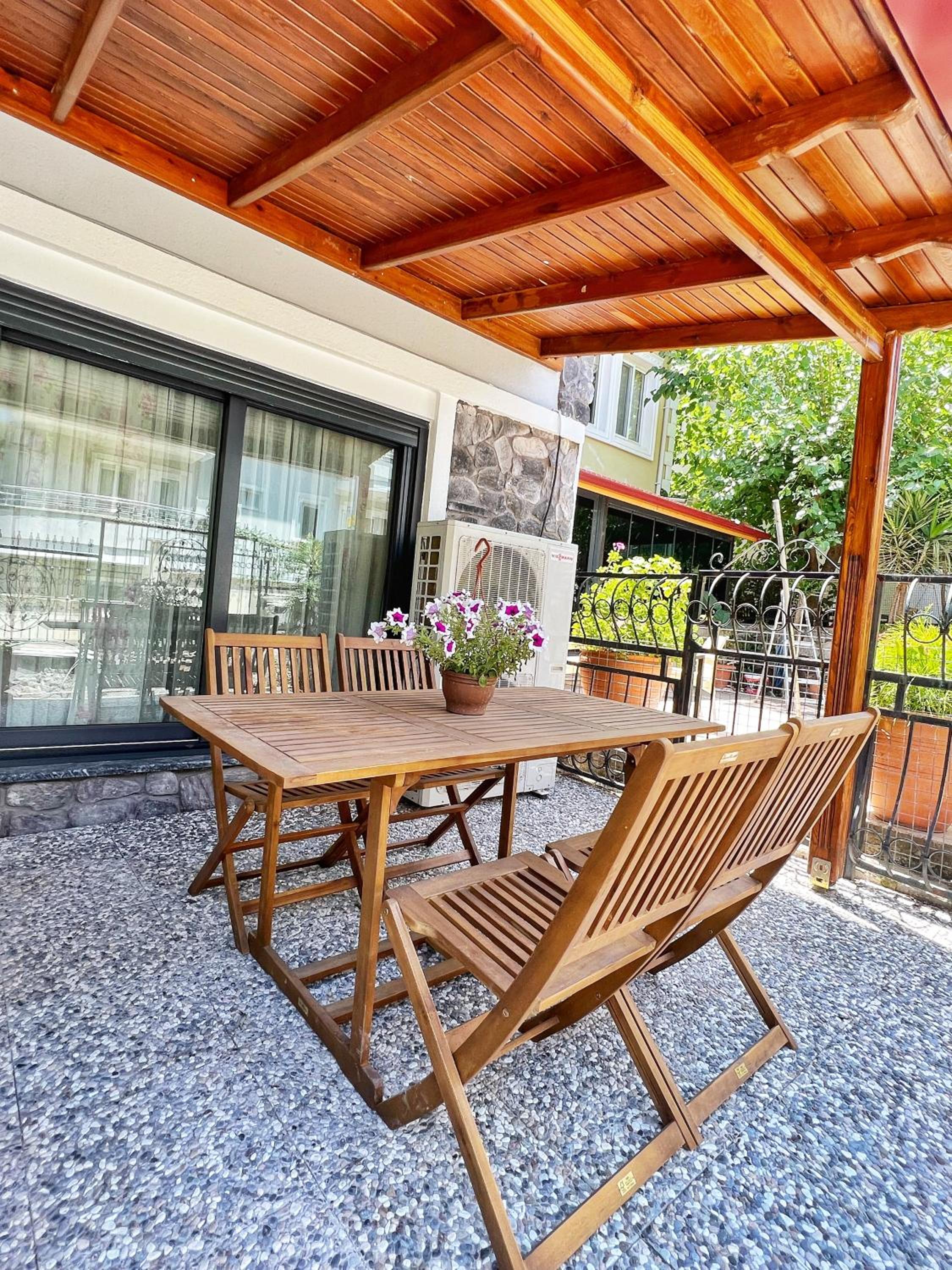 Gül Villa Marmaris Daily Weekly Rentals view 2