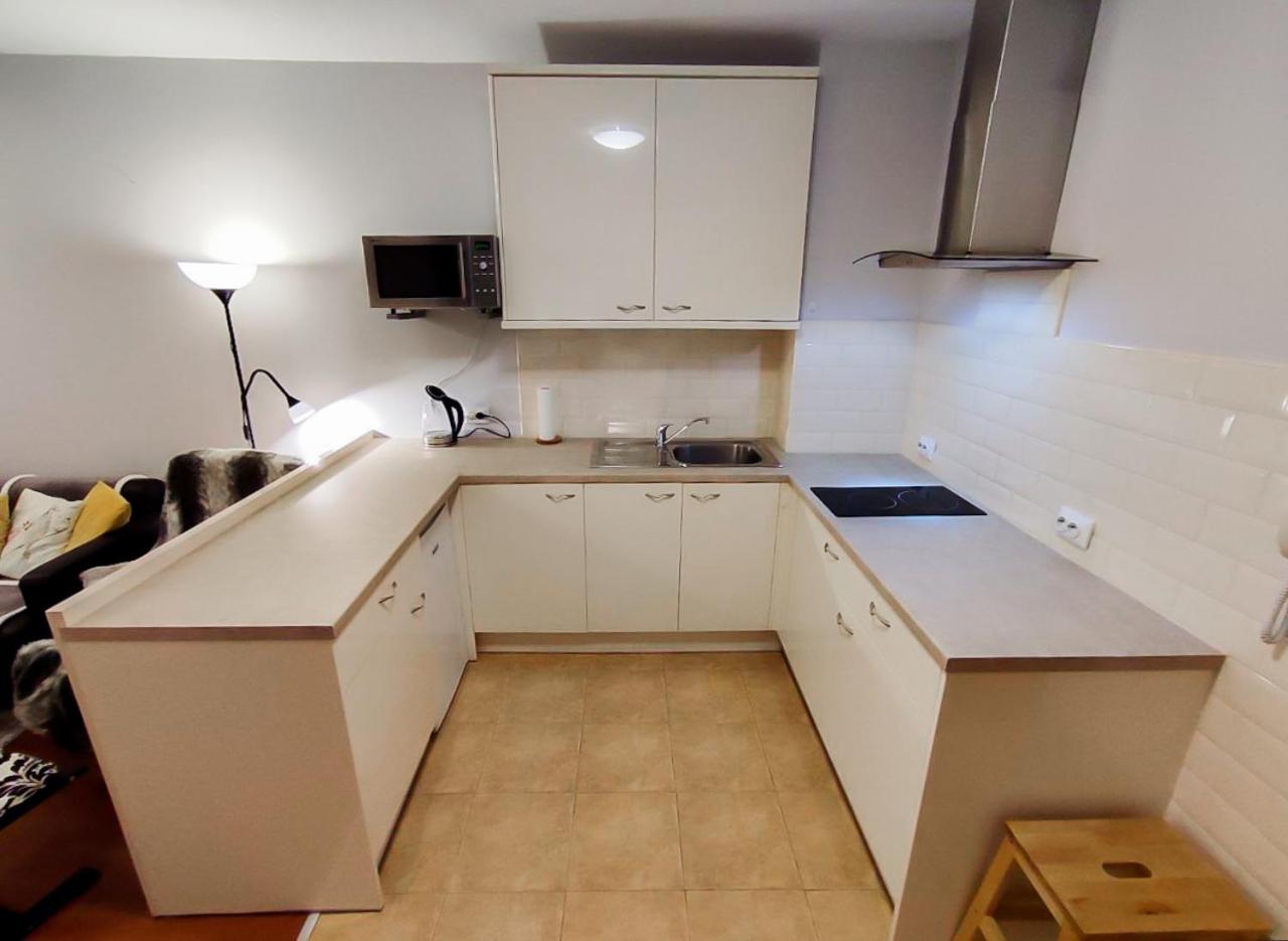 GALA 2Bedroom Apartment 200m from Gondola