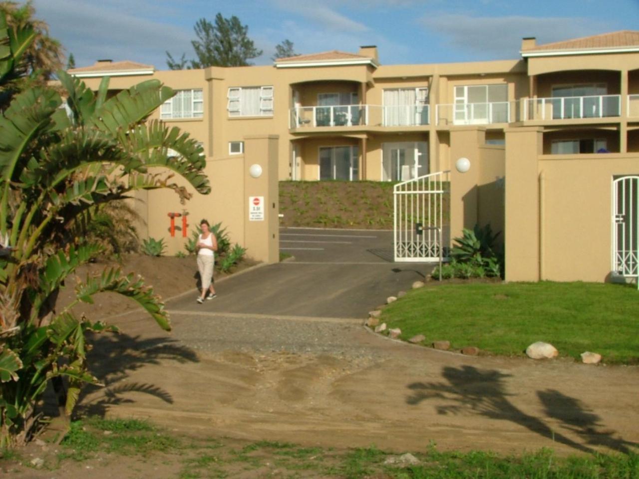 3 Marina Palms, Woodgrange-on-sea view 2