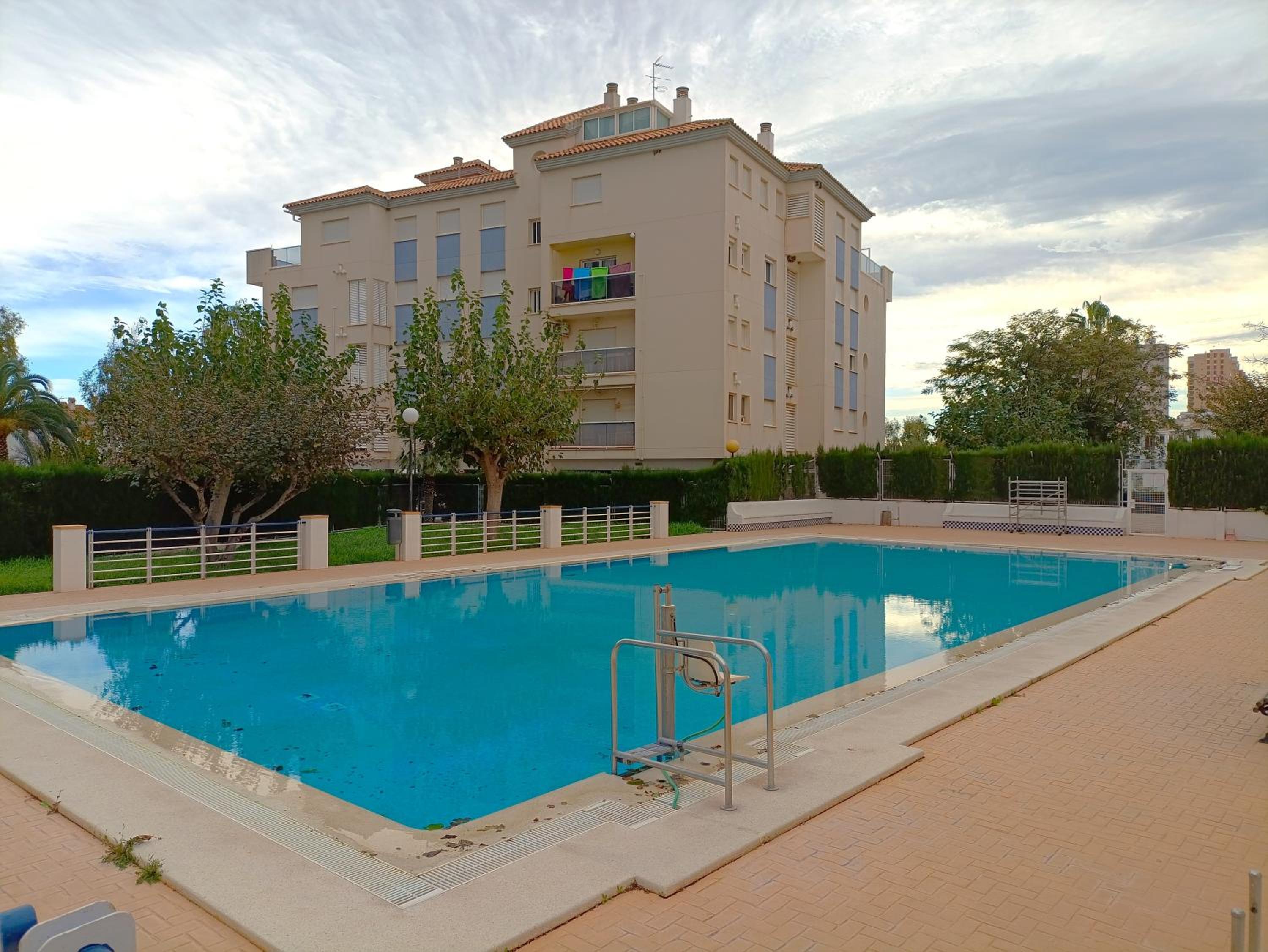Play-Puig Beach Flat