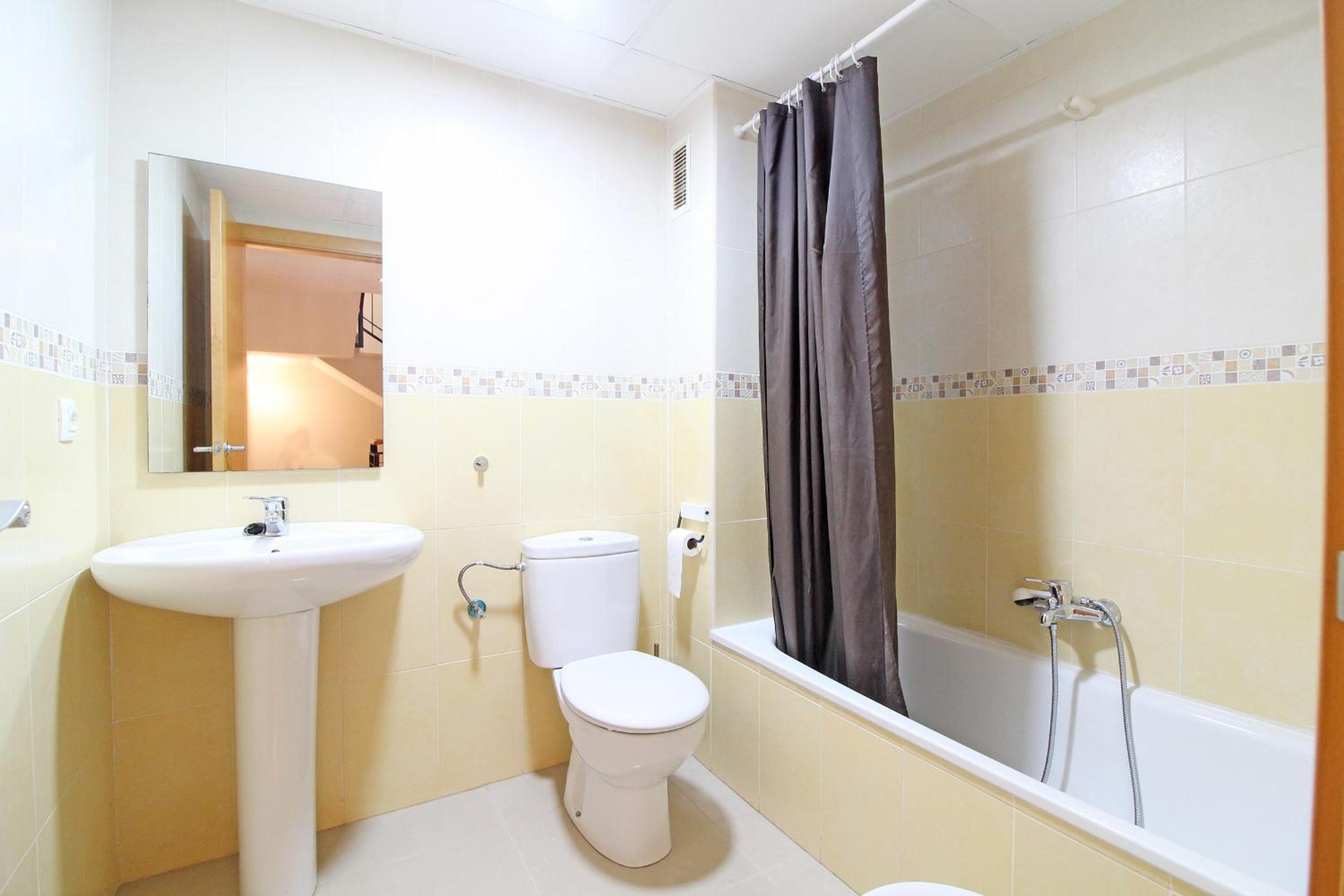 Global Vacacional, Moderno y práctico adosado en Puerto de Sagunto