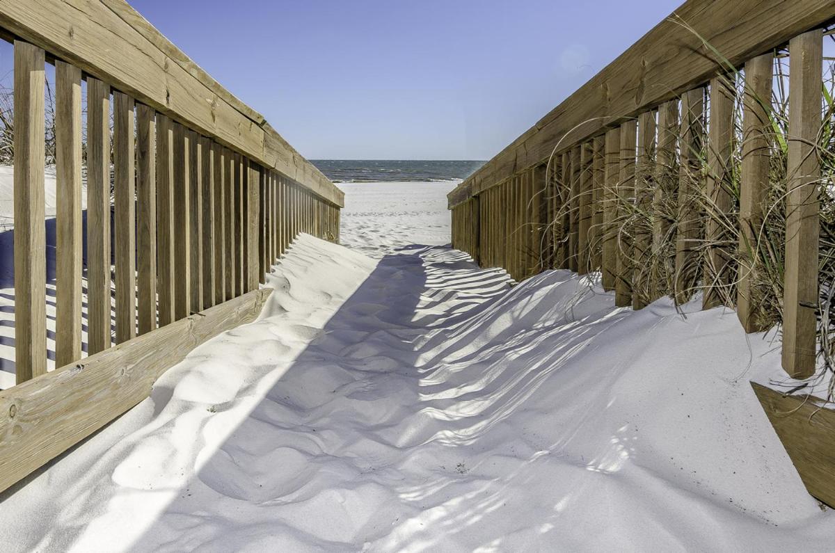 Harbour Place 109 by Vacation Homes Collection