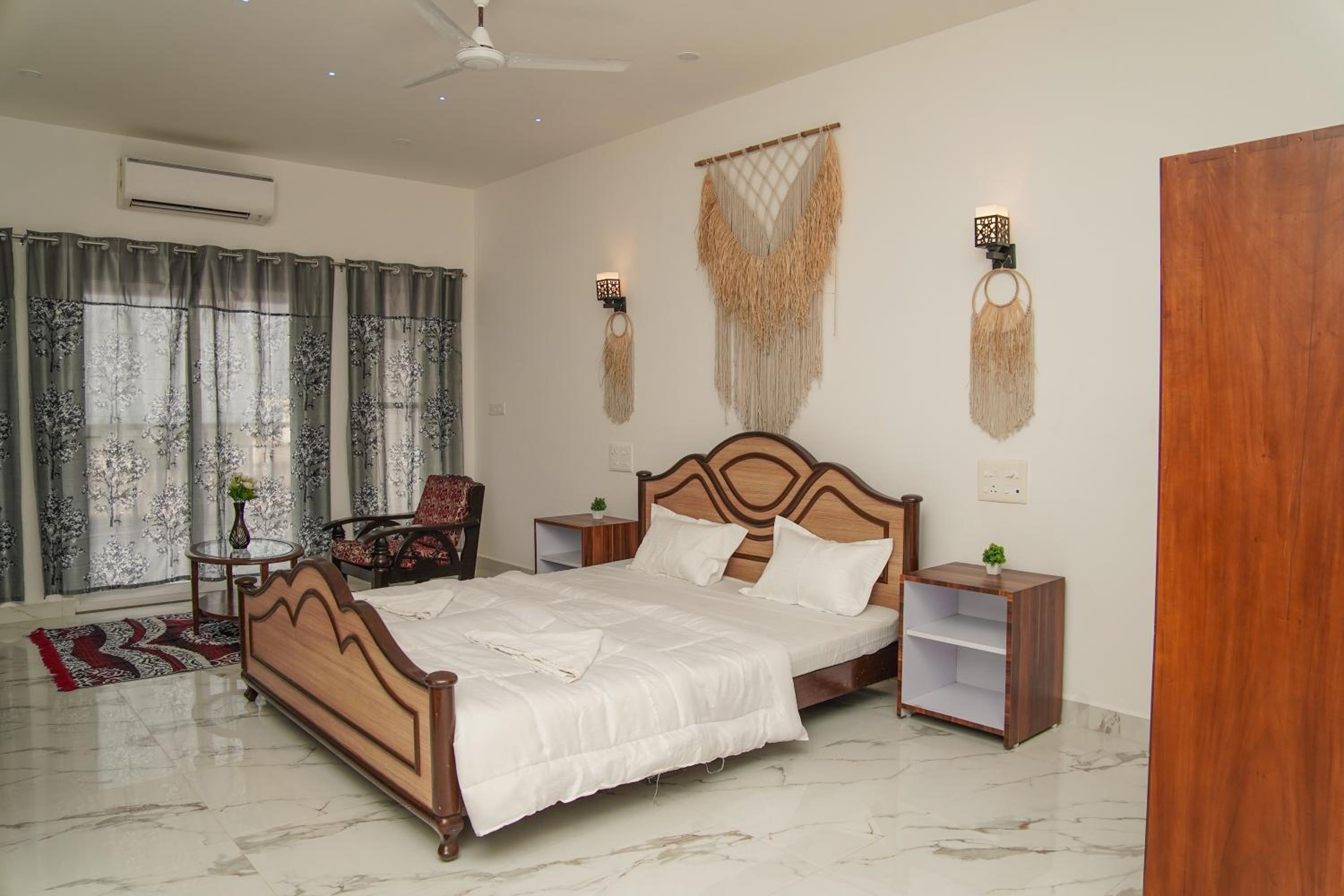 Samira Sea View