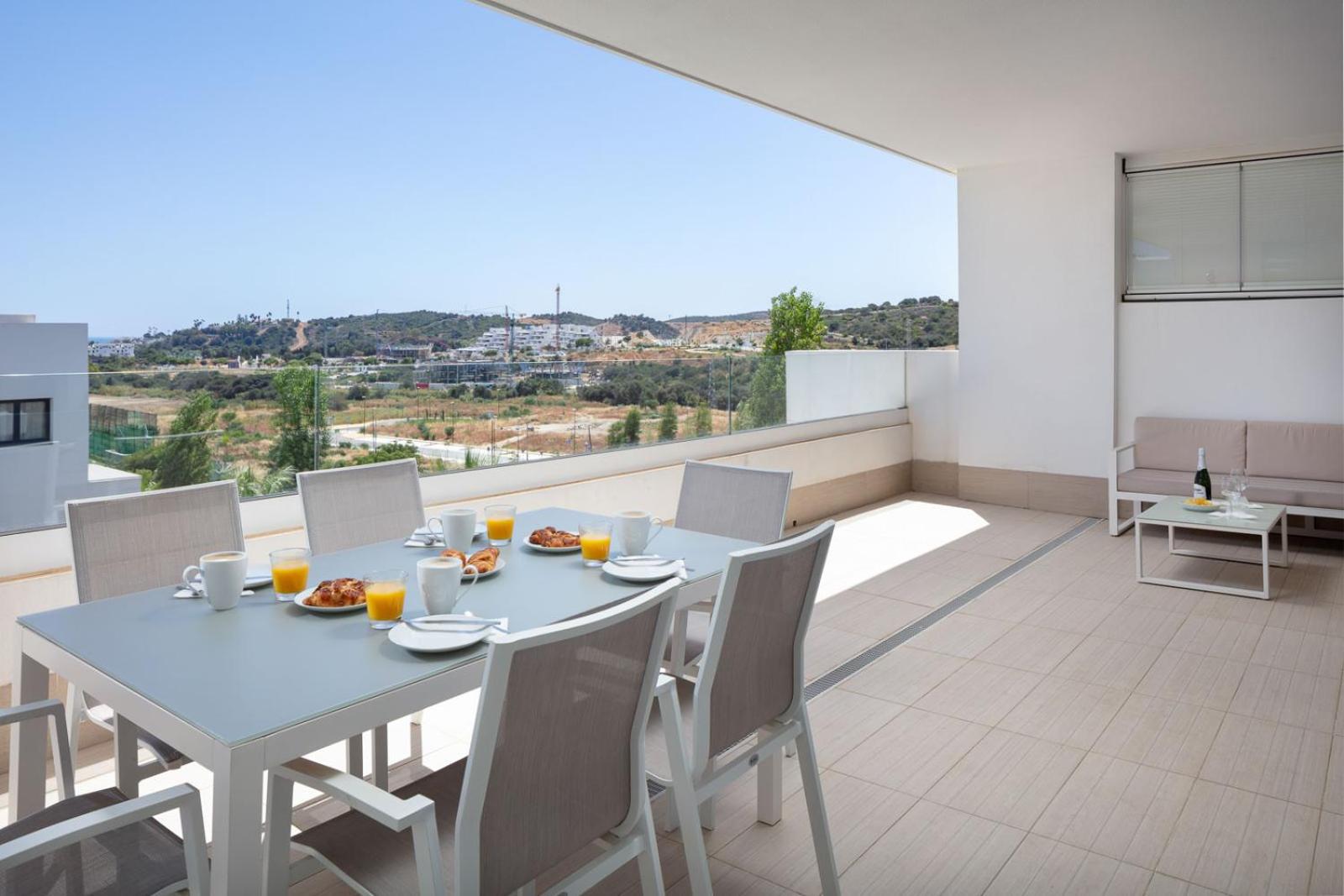 Las Olas Apartment by Alfresco Stays