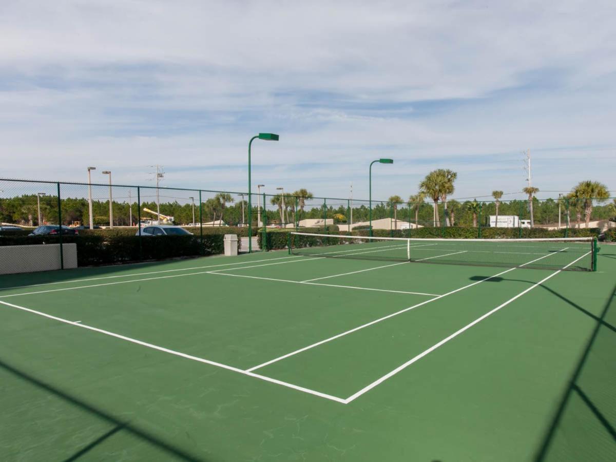 Phoenix IV 4112 by Vacation Homes Collection view 5
