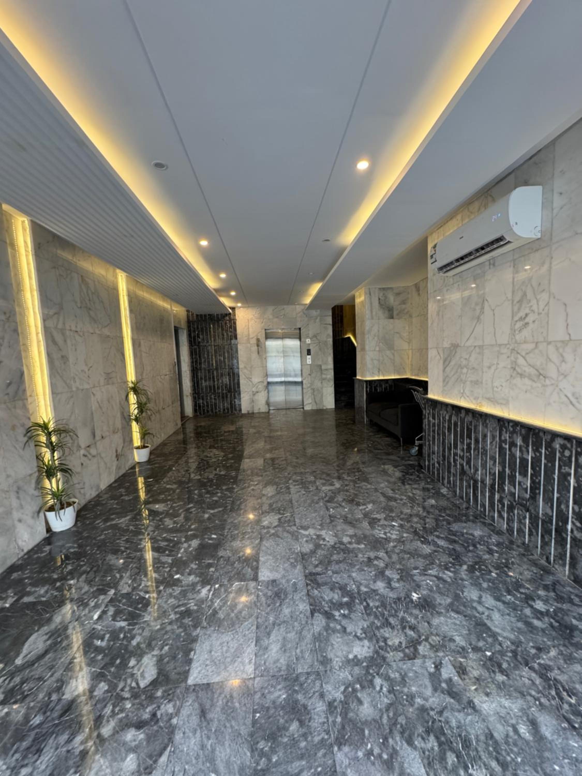 AL Rayan Luxury Apartments view 3