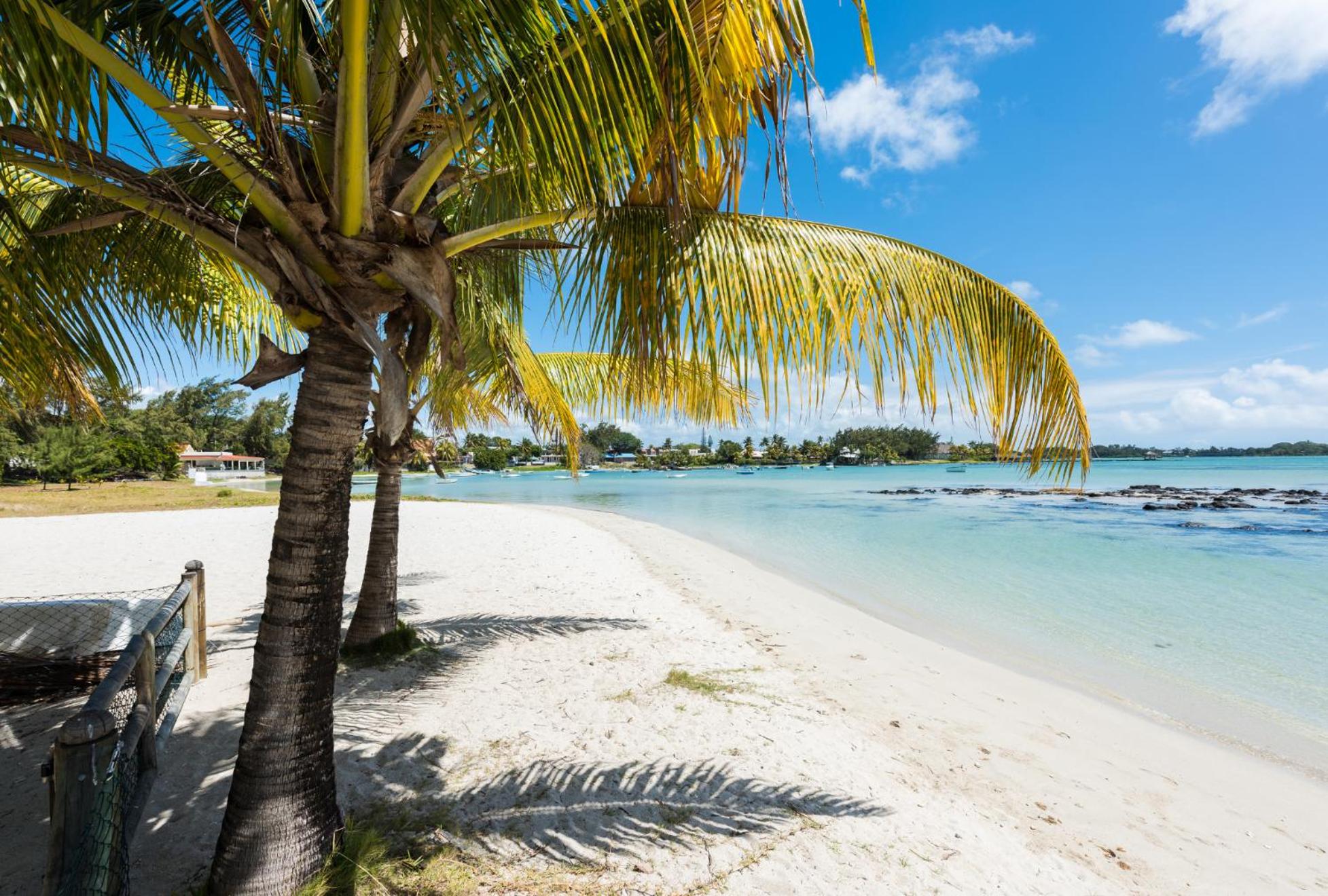 Quaint 3 BDR Beach Bungalow in a fishing village