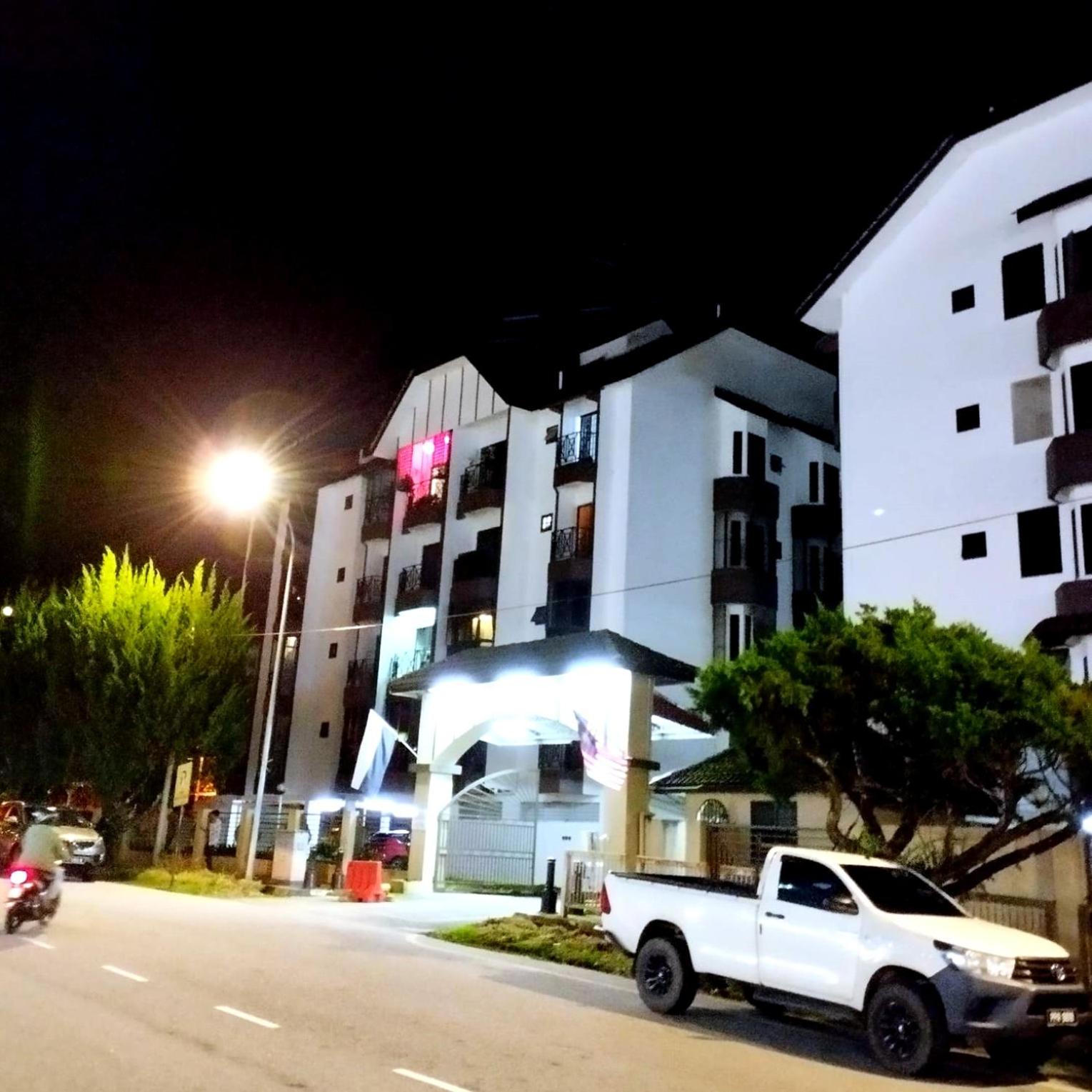 RF Parkview Residence Homestay