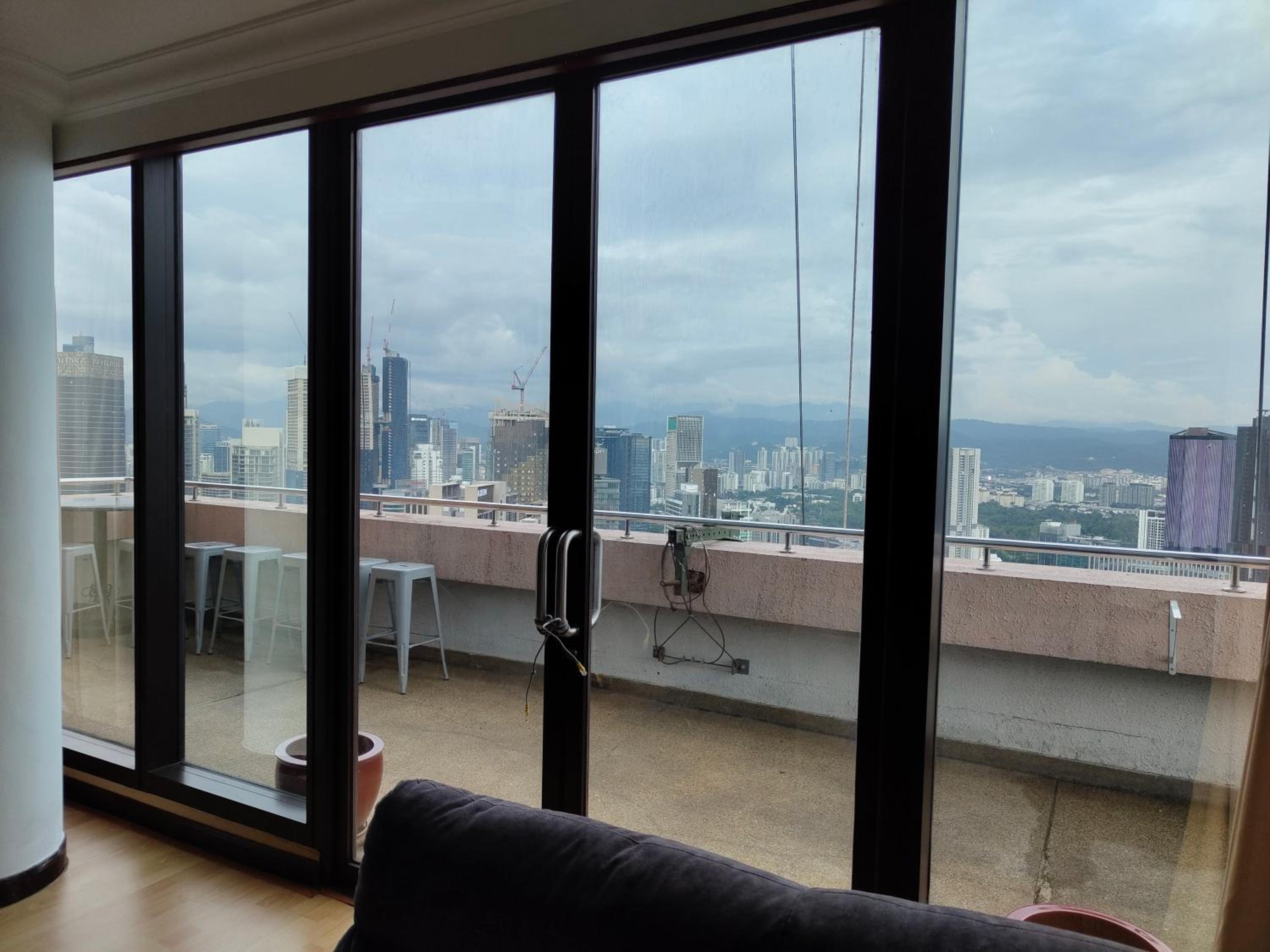 Penthouse Duplex with KLCC Views At Times Square