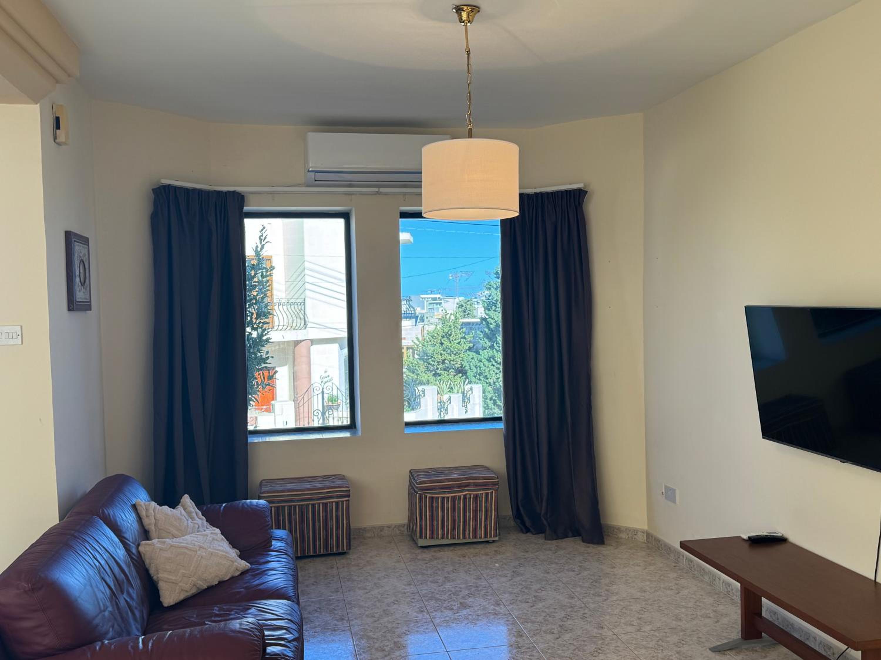 Villa St Julians photo 5