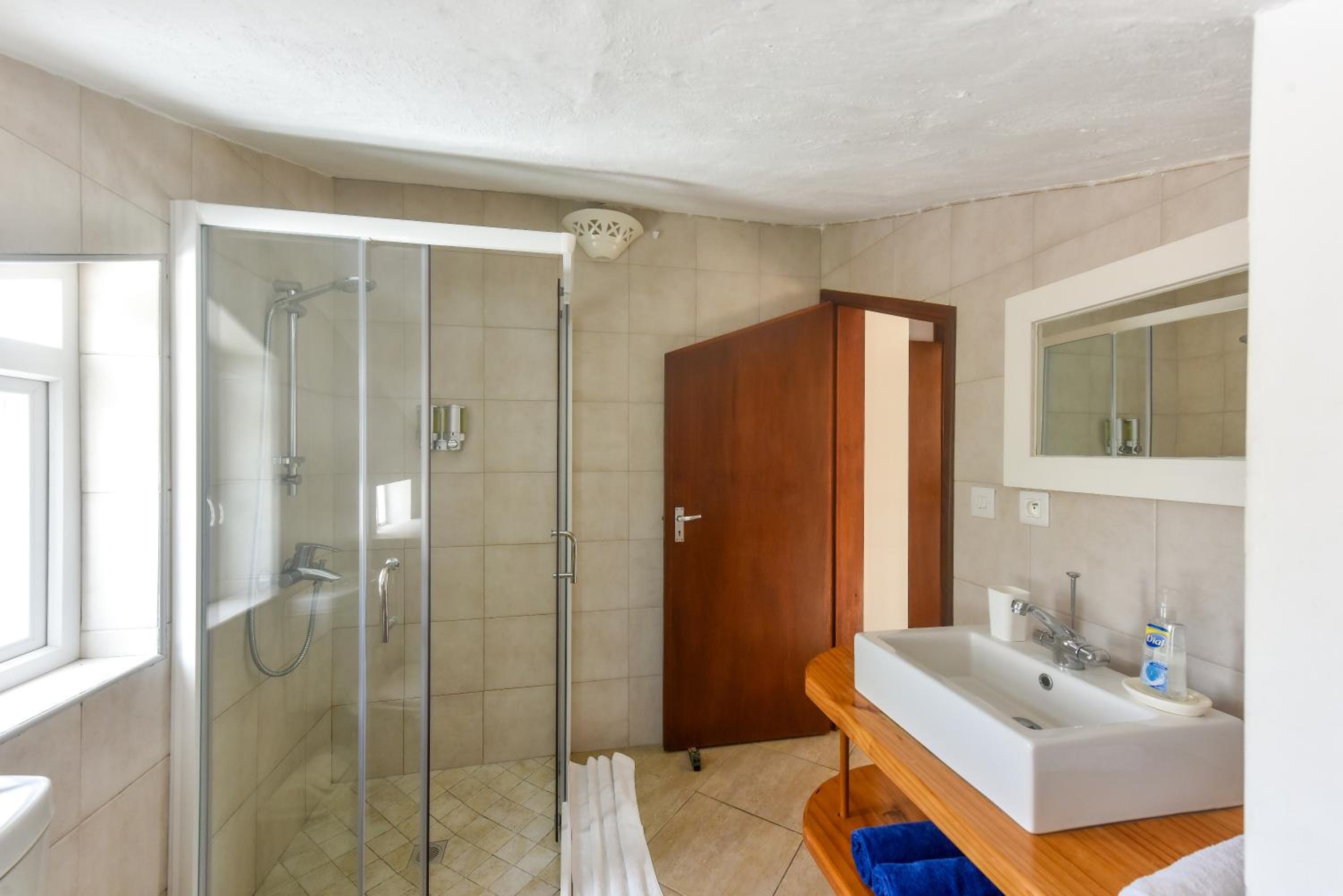Quaint 3 BDR Beach Bungalow in a fishing village, photo 33