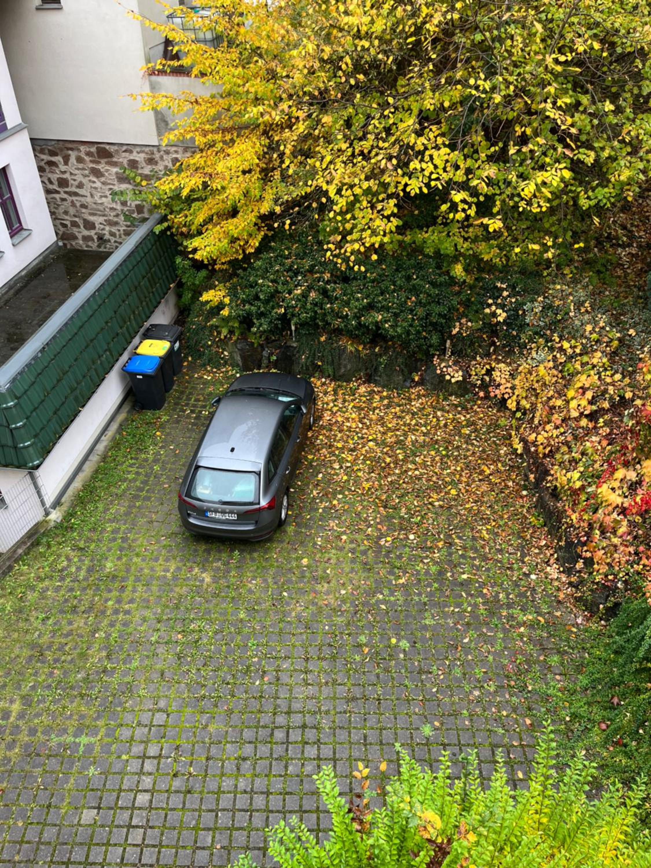 Apartment mit Balkon & Parkplatz