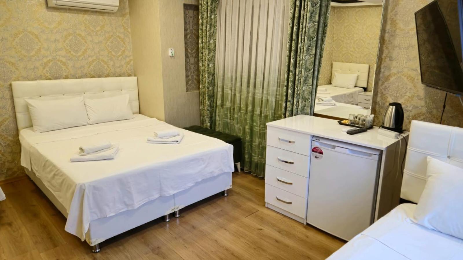 Konstantinei Hotel