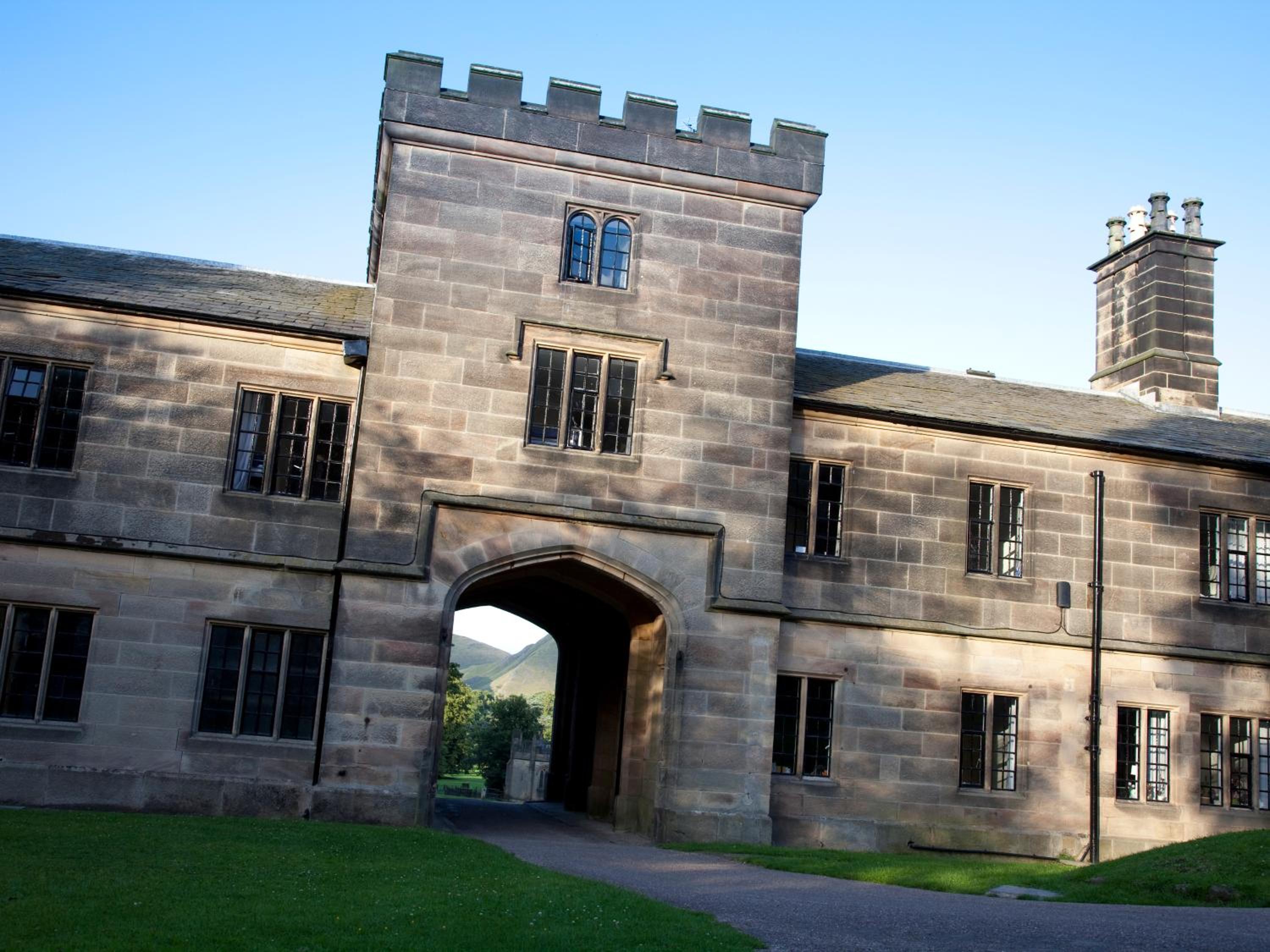 YHA Ilam Hall