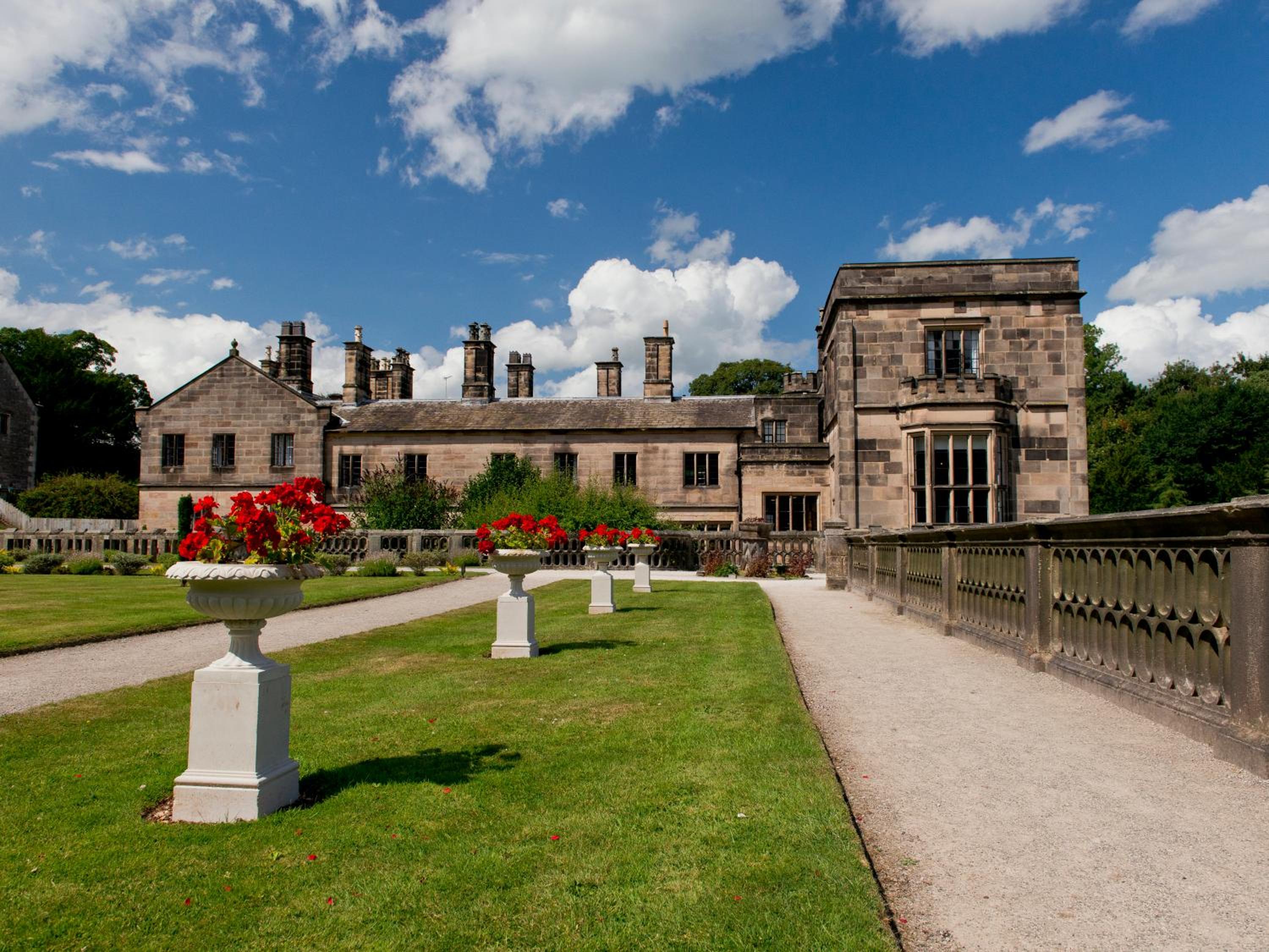 YHA Ilam Hall