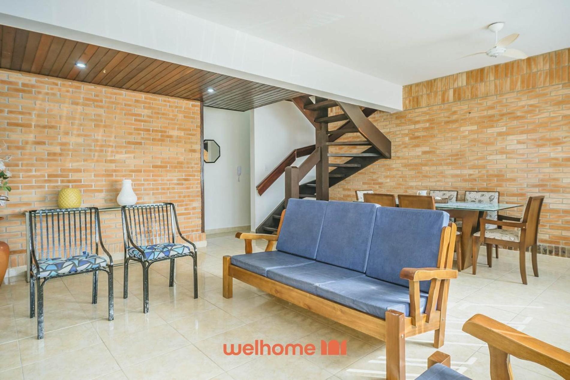 Casa em condomínio a 500m da praia em Bertioga