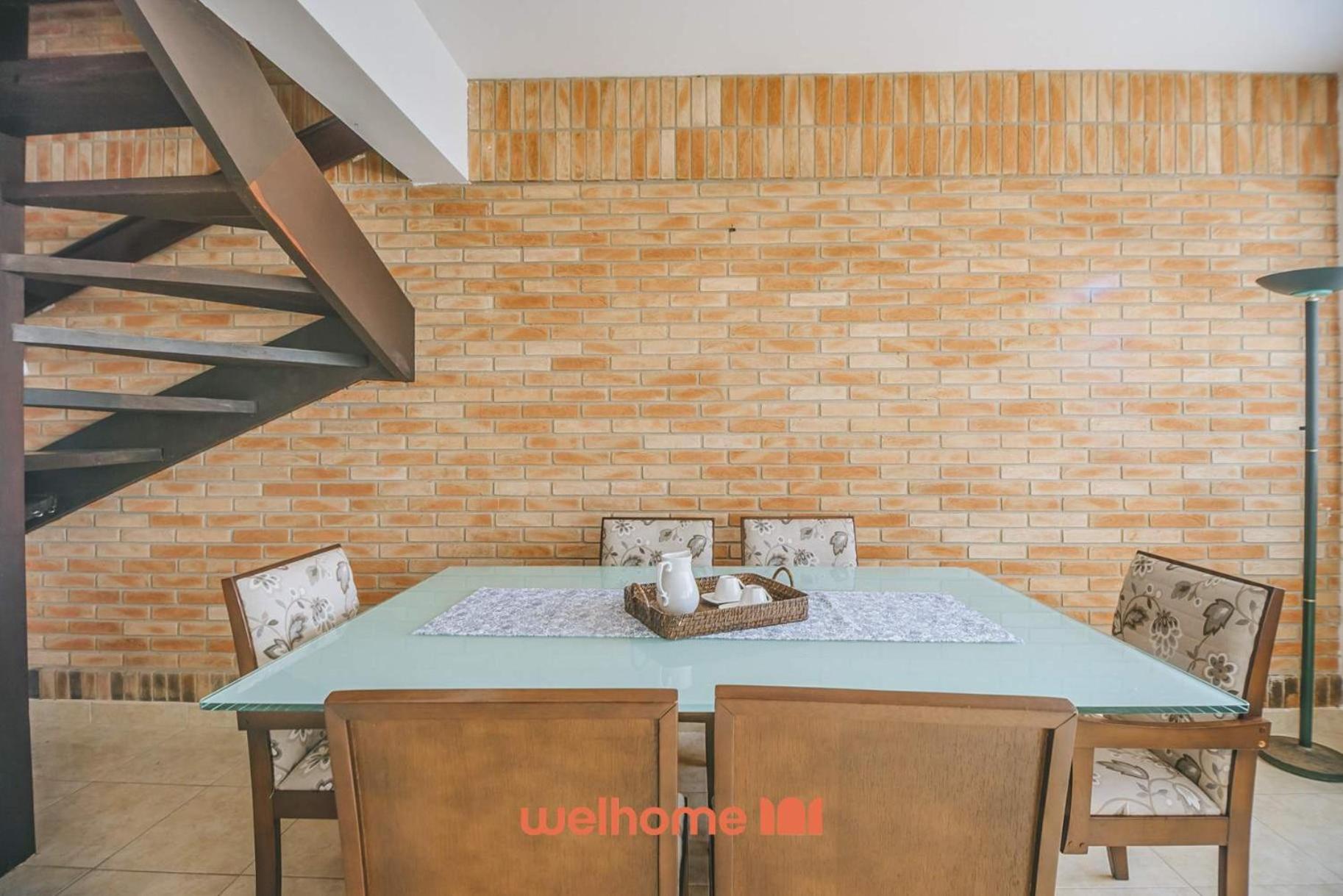 Casa em condomínio a 500m da praia em Bertioga