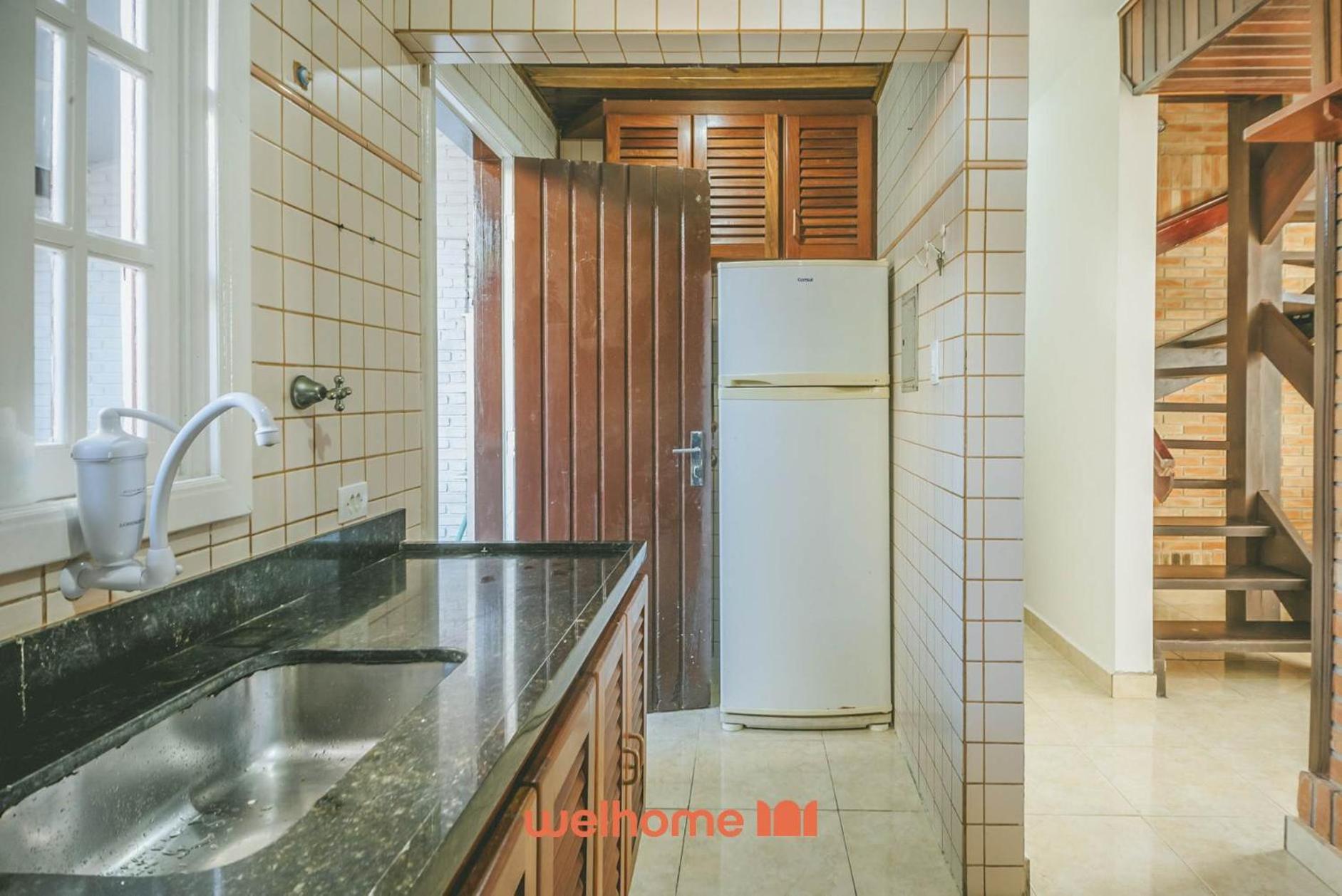 Casa em condomínio a 500m da praia em Bertioga