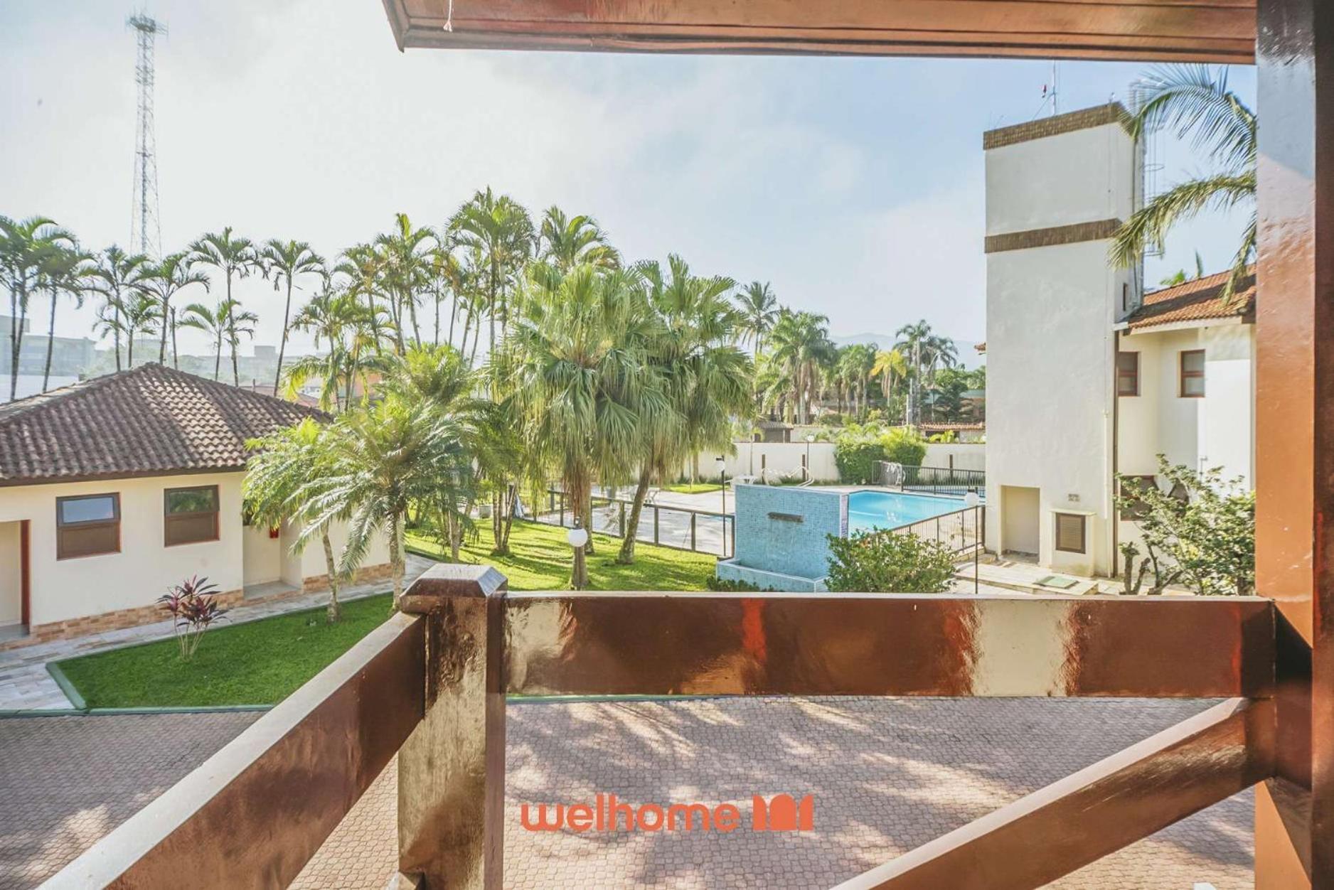 Casa em condomínio a 500m da praia em Bertioga