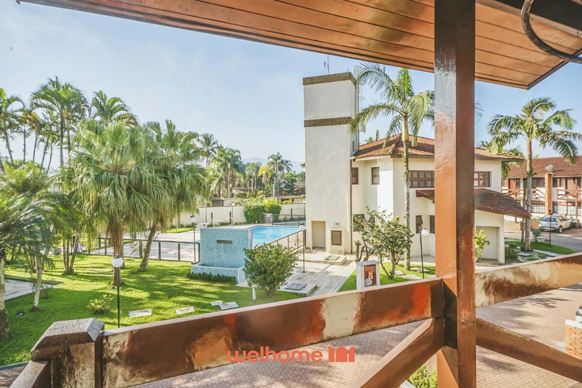 Casa em condomínio a 500m da praia em Bertioga