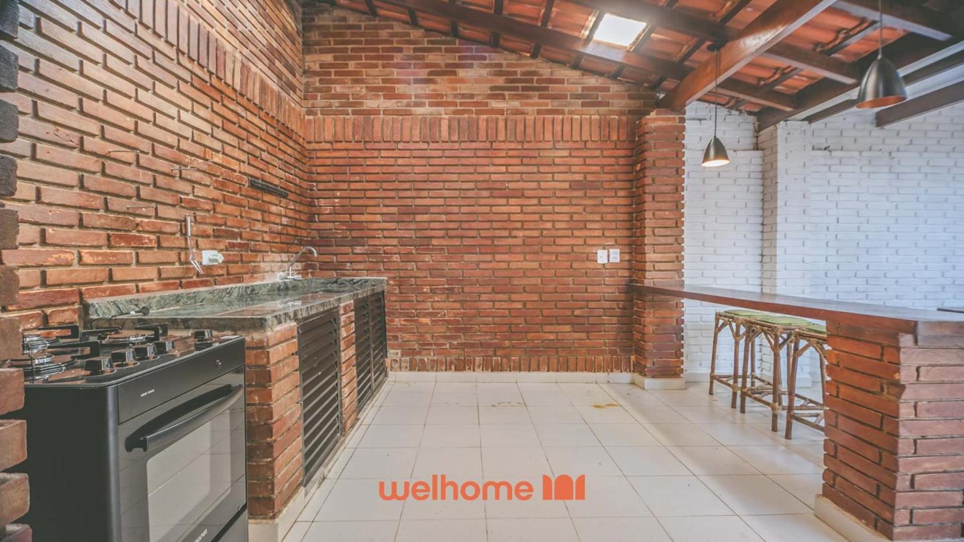Casa em condomínio a 500m da praia em Bertioga
