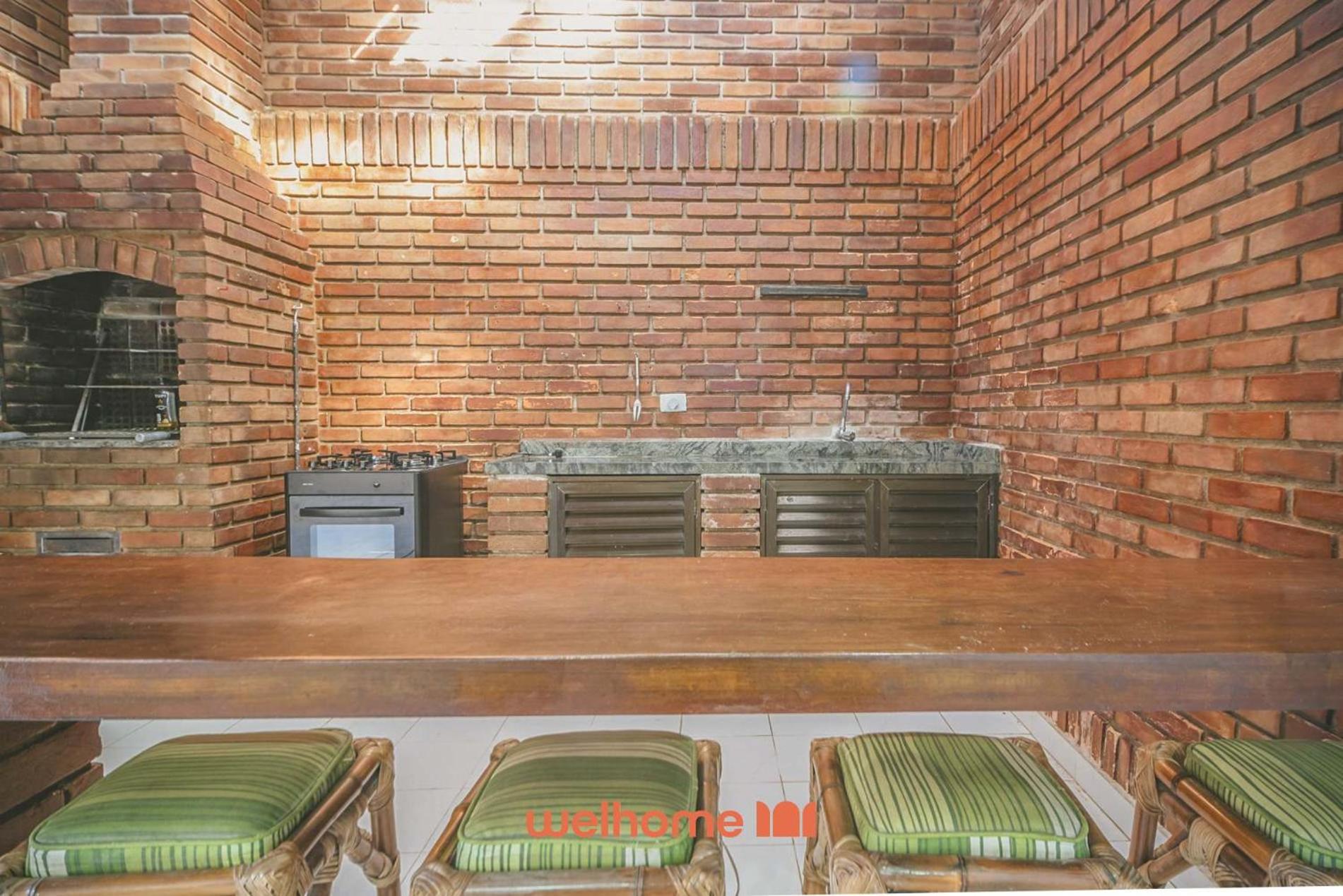 Casa em condomínio a 500m da praia em Bertioga