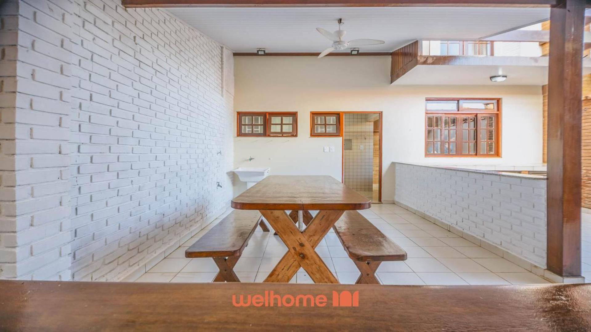 Casa em condomínio a 500m da praia em Bertioga