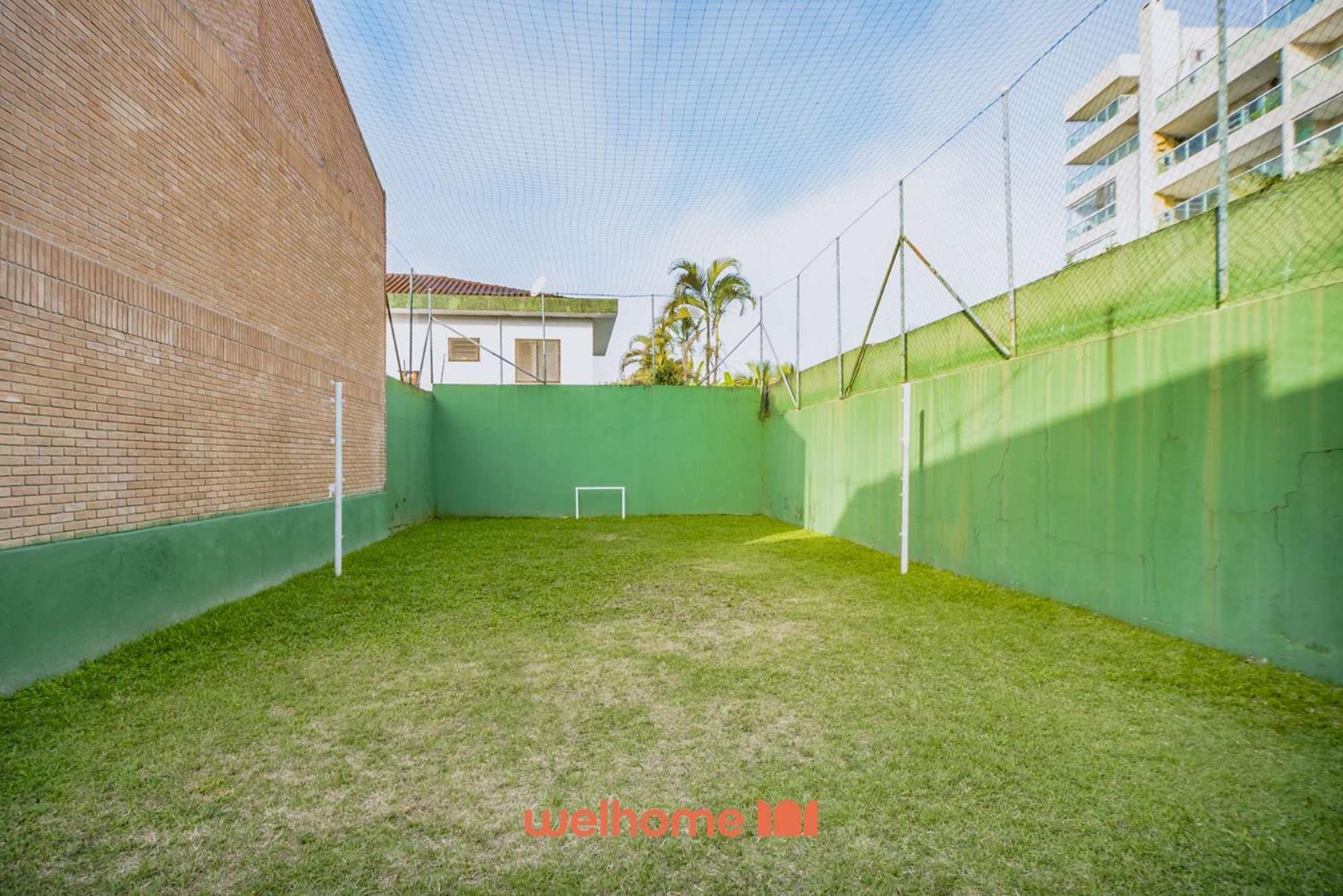 Casa em condomínio a 500m da praia em Bertioga