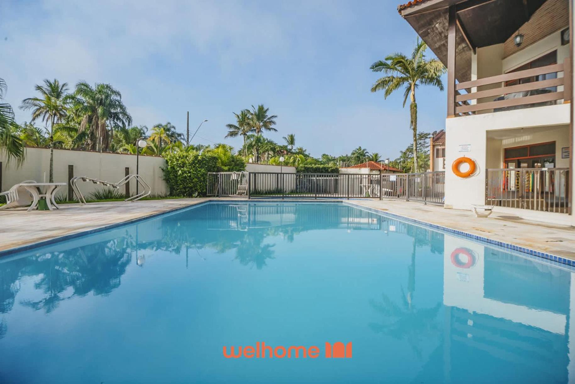 Casa em condomínio a 500m da praia em Bertioga