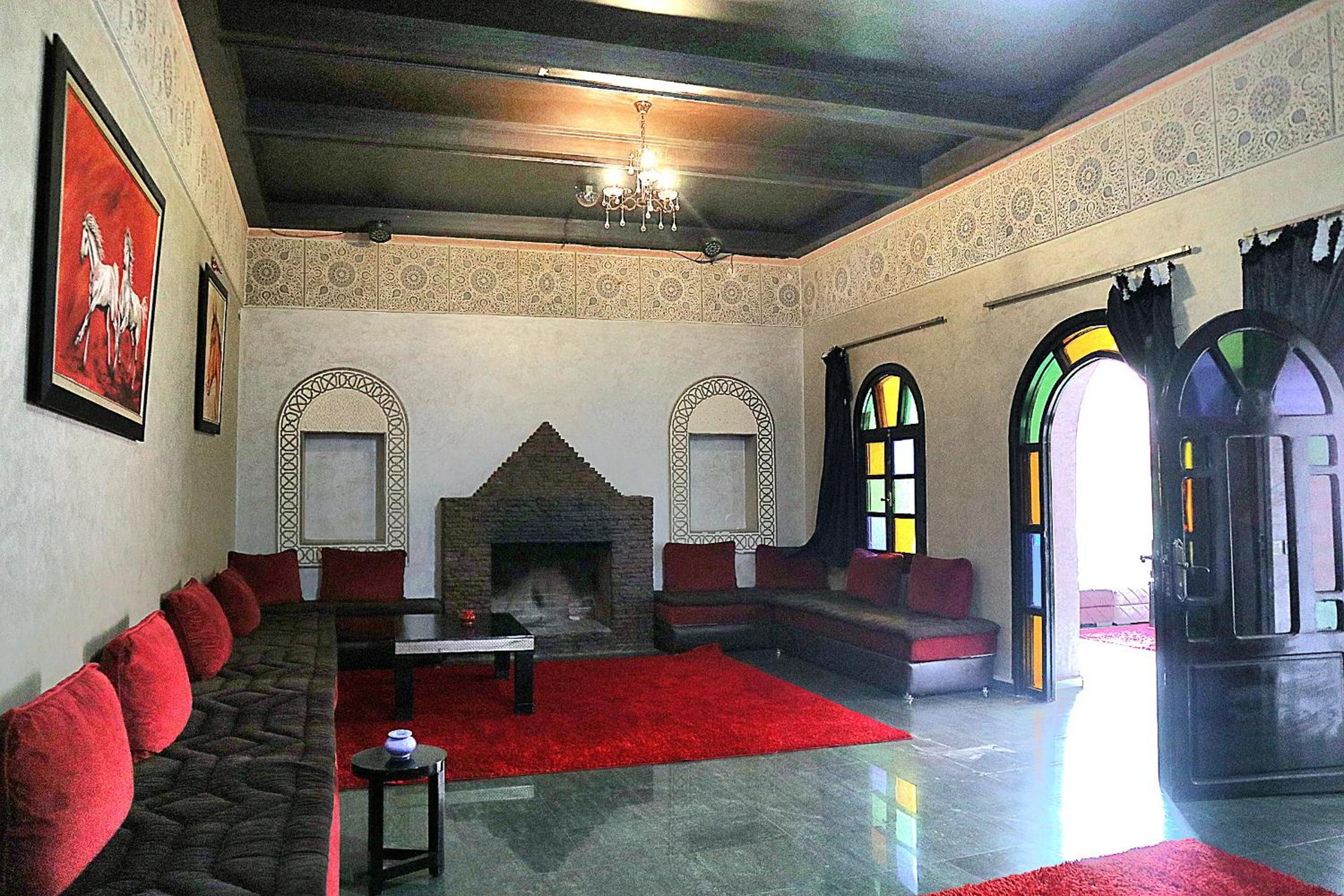 lounge