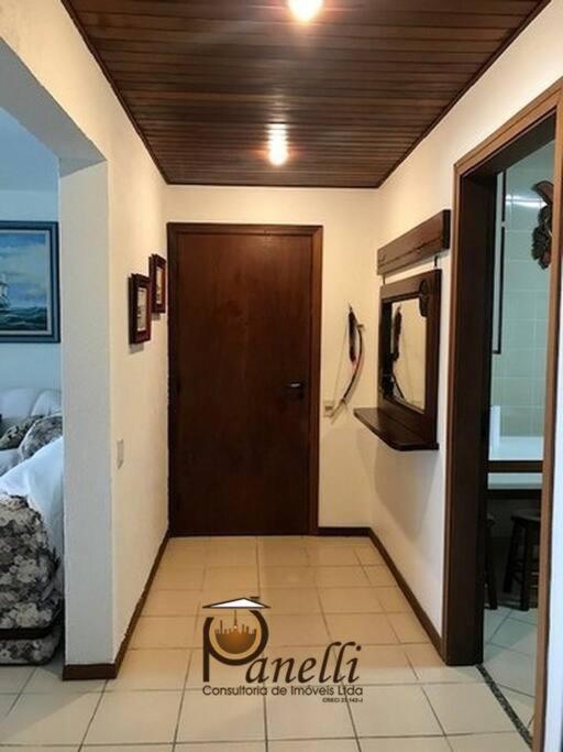 Apartamento de frente para o mar