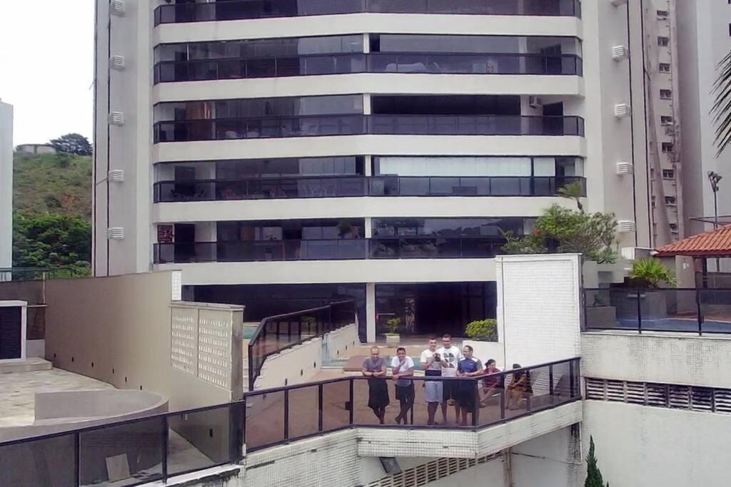 Apartamento de frente para o mar