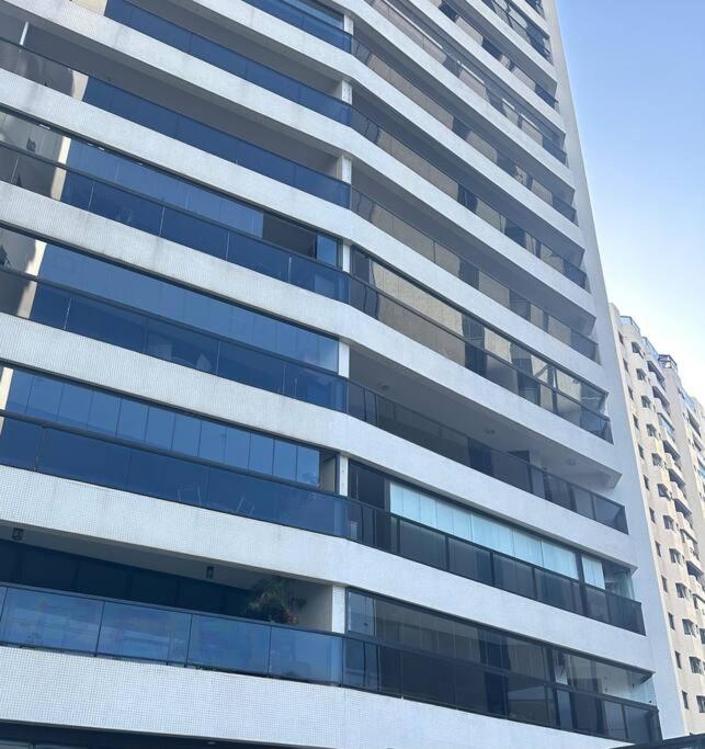 Apartamento de frente para o mar